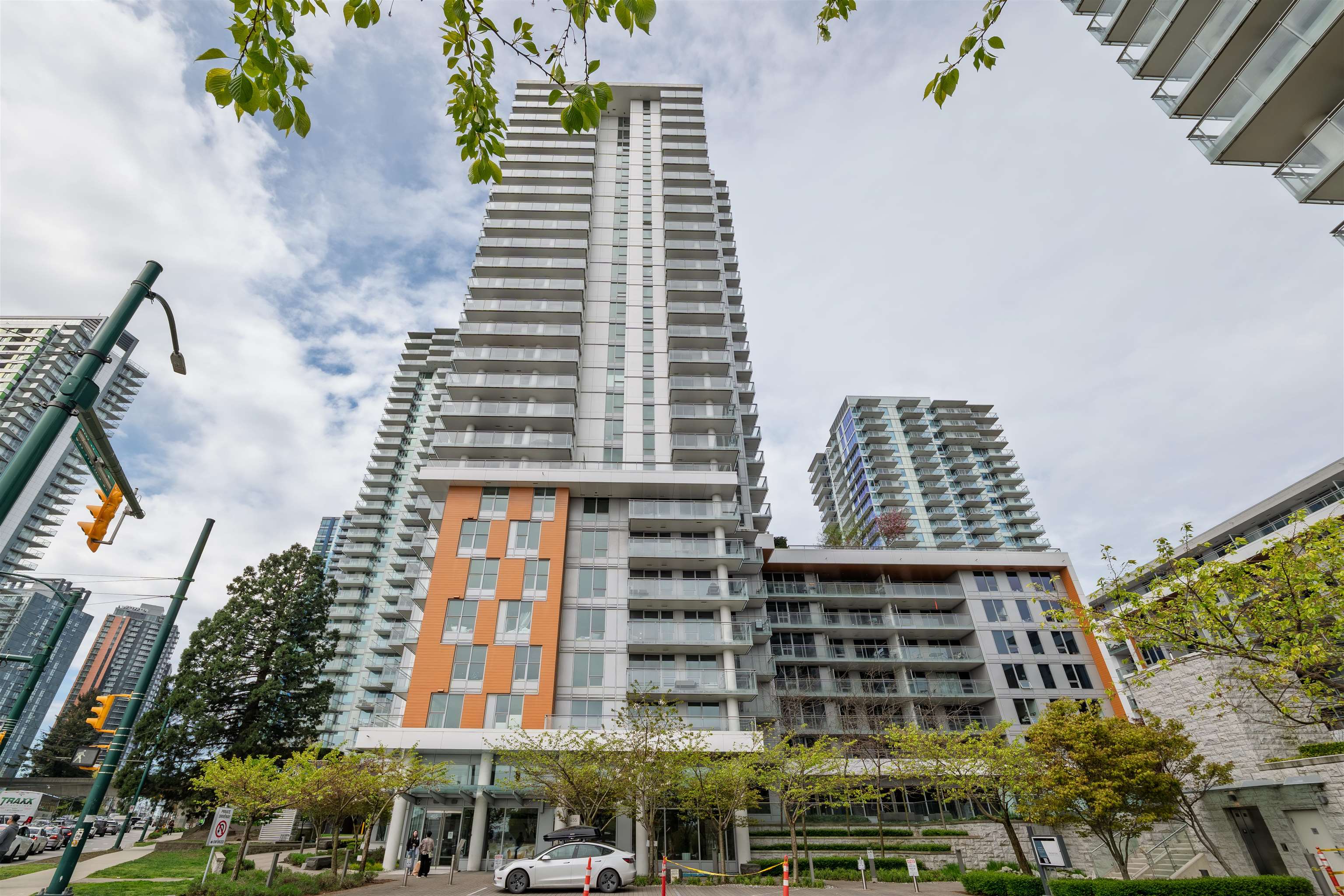 2001 455 MARINE DRIVE, R3149568, BC,