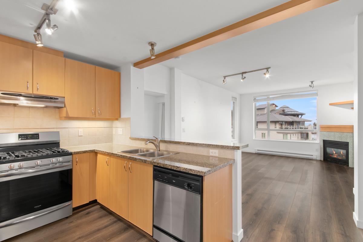 405 580 RAVEN WOODS DRIVE, R3149587, BC,