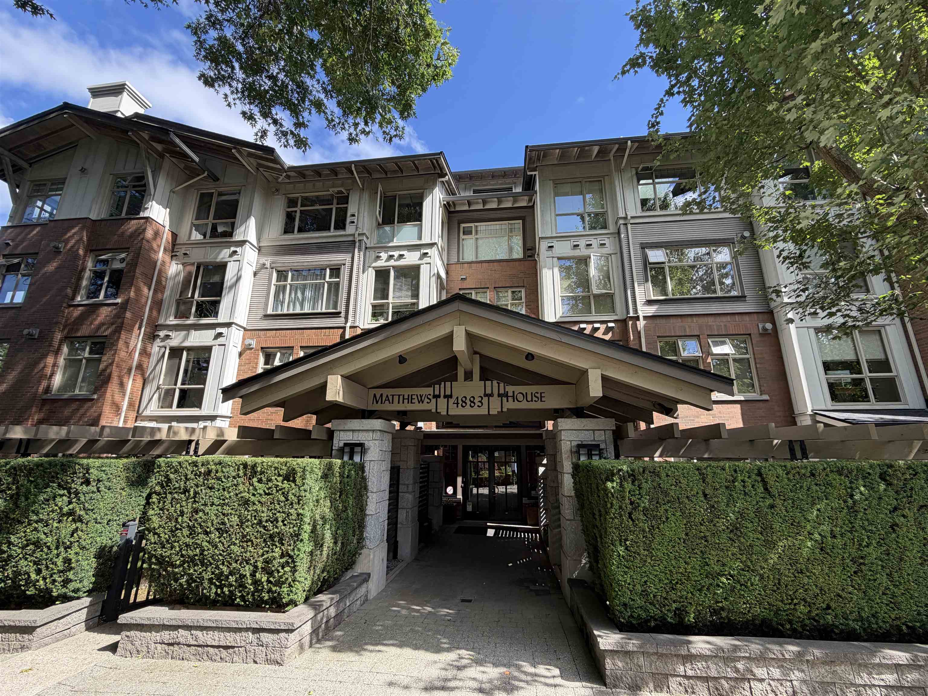 103 4883 MACLURE MEWS, R3149708, BC,