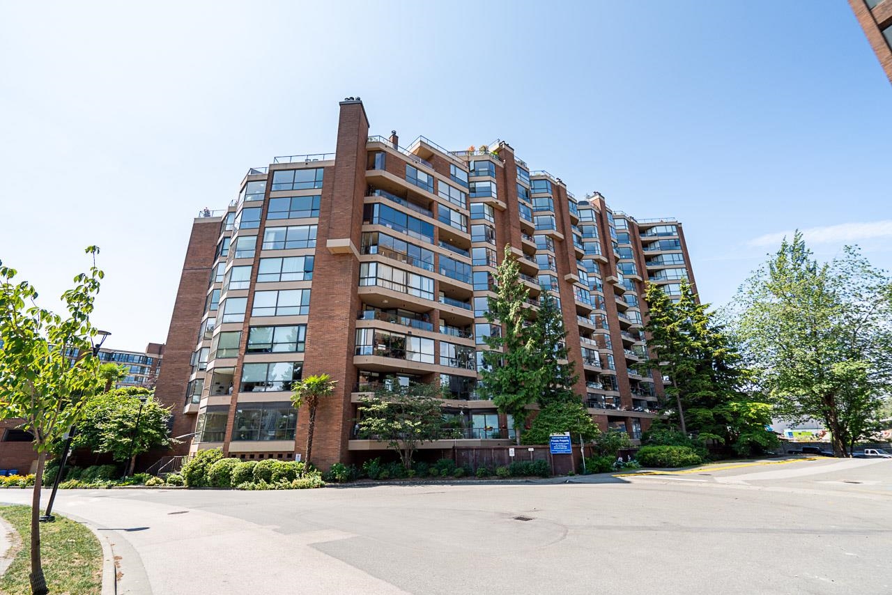 305 1450 PENNYFARTHING DRIVE, R3149758, BC,
