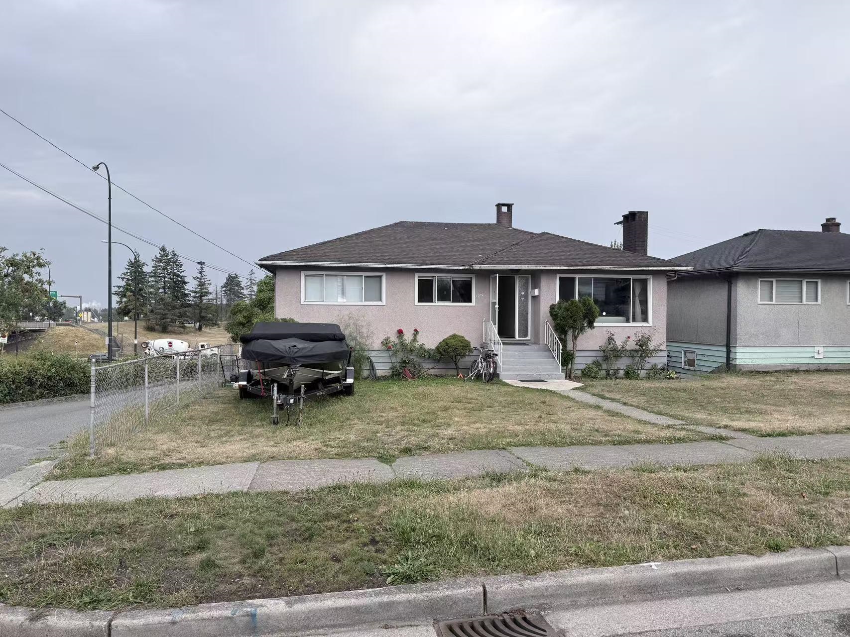 1372 E 64TH AVENUE, Vancouver BC V5X 2P1, R3149791, BC,