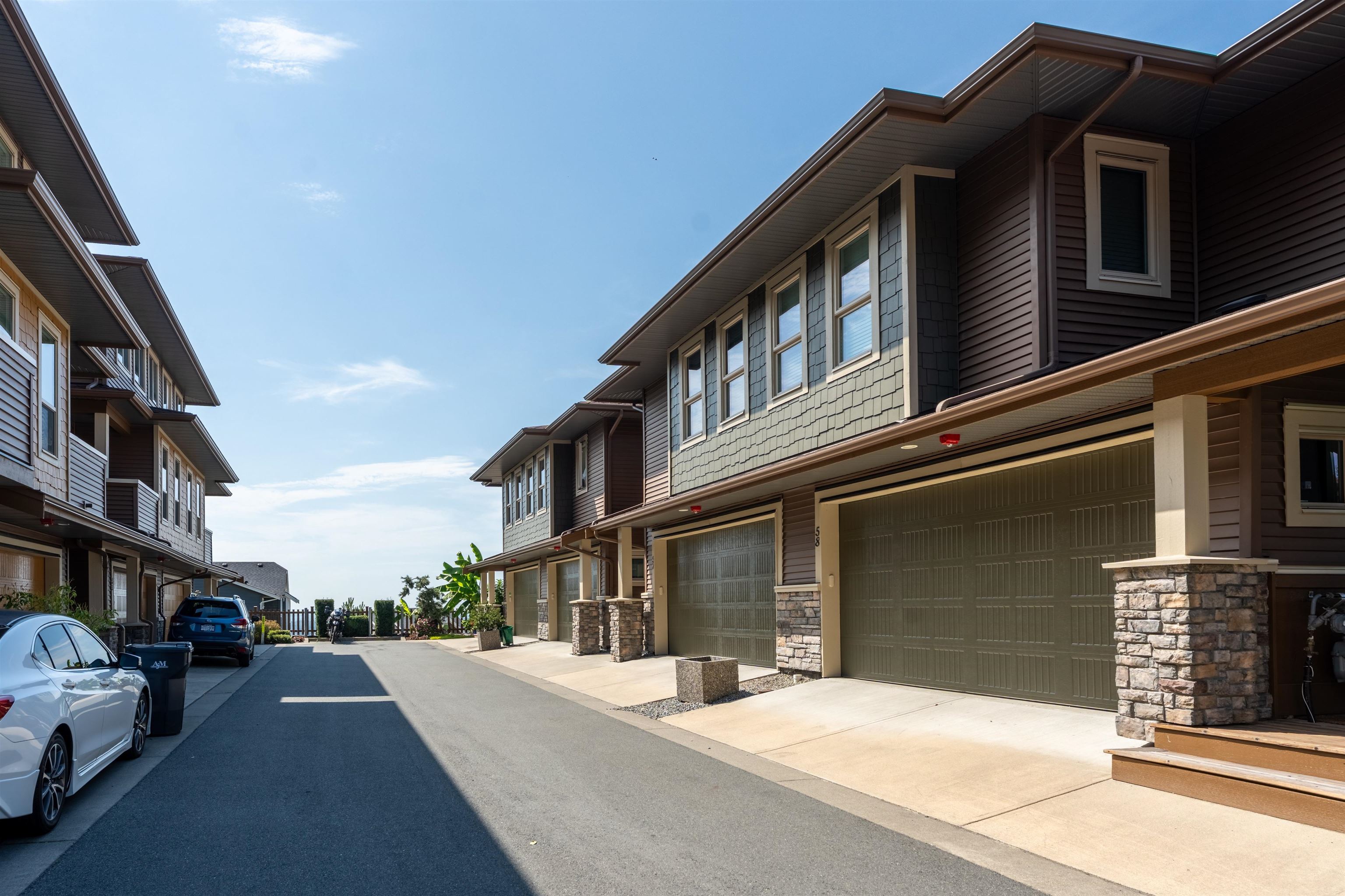 57 10480 248 STREET, R3149808, BC,