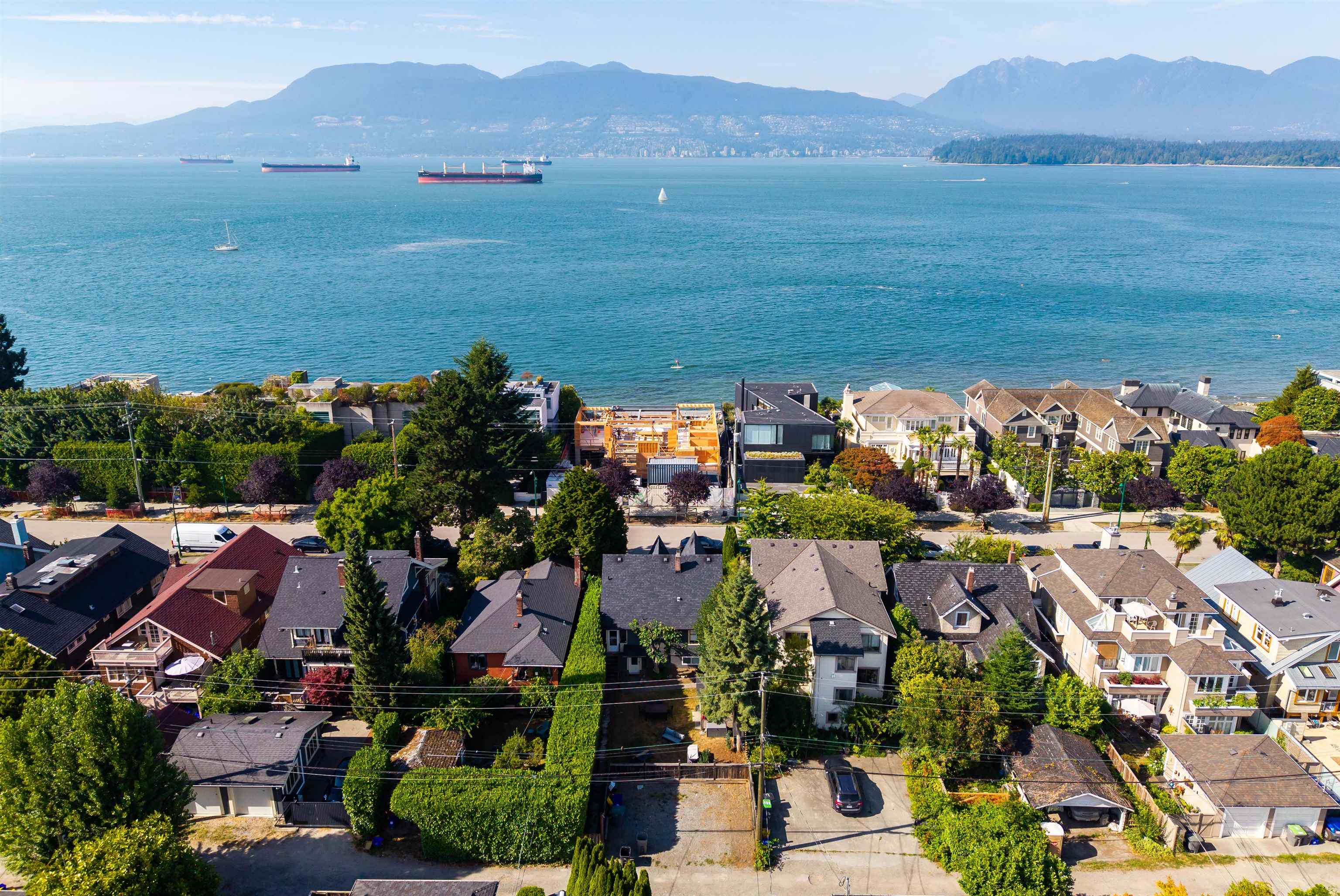 3026 POINT GREY ROAD, Vancouver BC V6K 1B1, R3149829, BC,