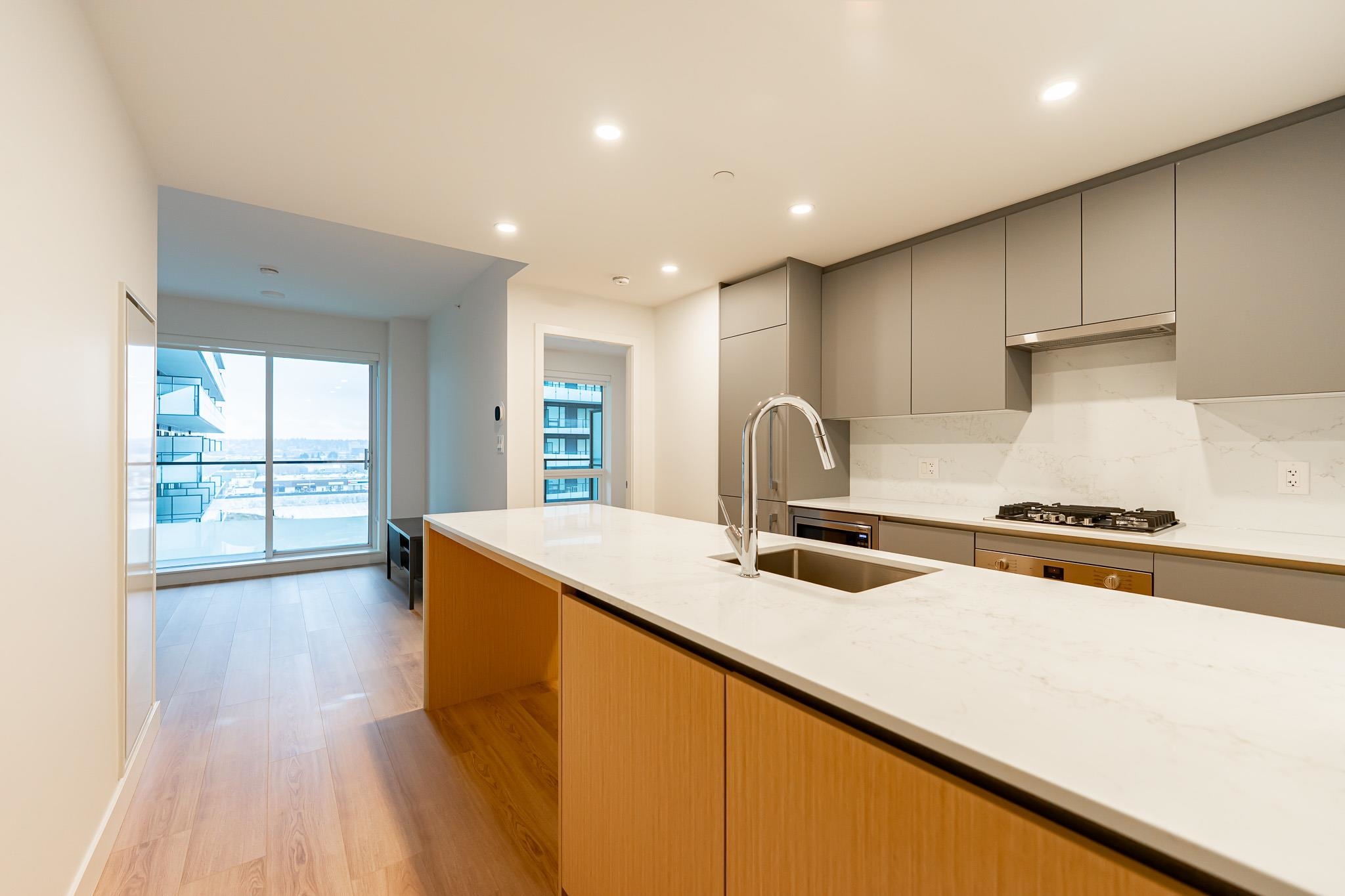 902 7977 LANSDOWNE ROAD, R3149830, BC,