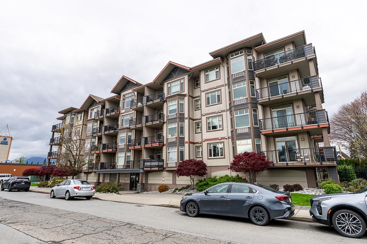 204 46021 SECOND AVENUE, R3149921, BC,