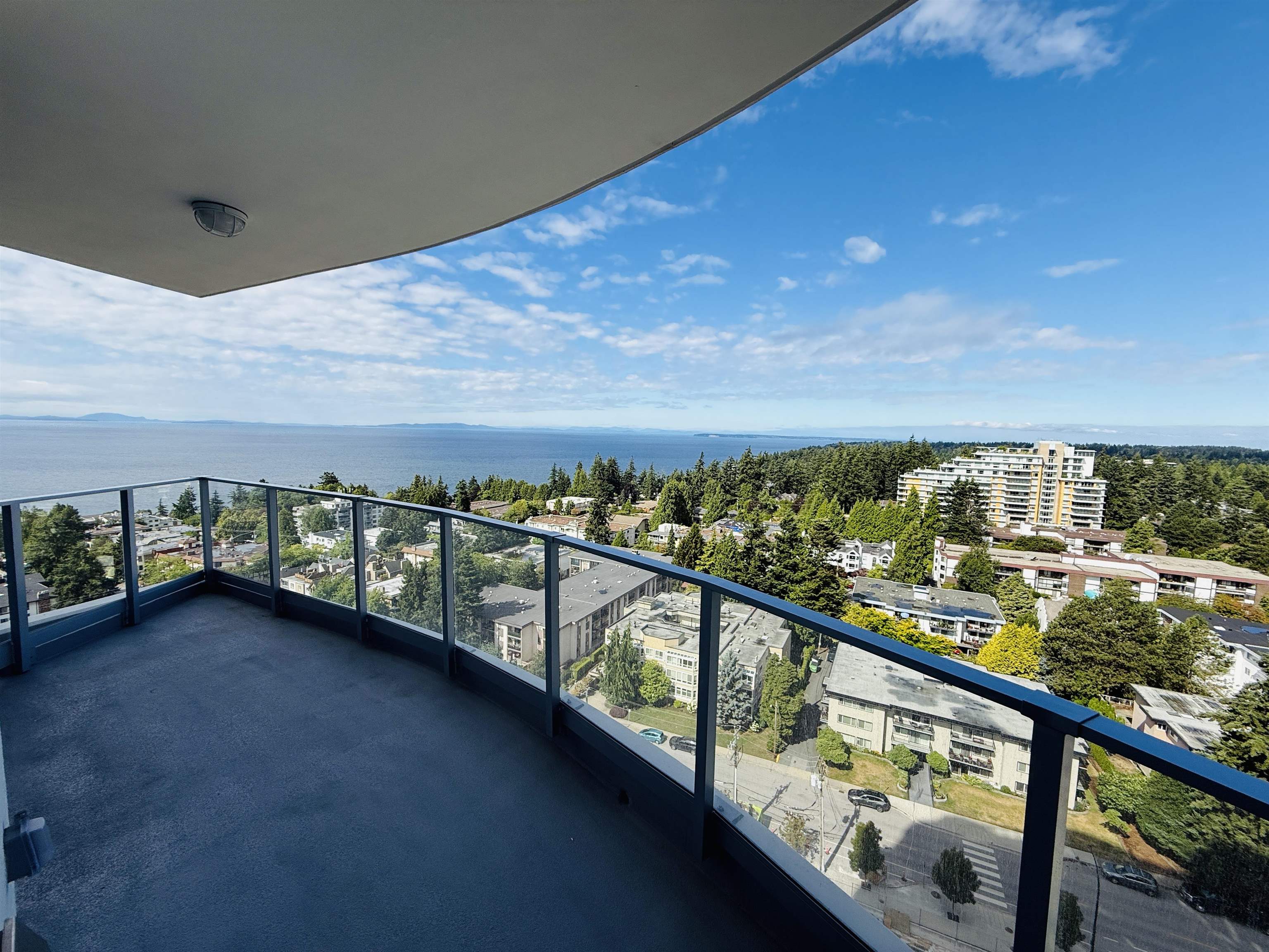 14th floor 1493 MARTIN STREET, R3149934, BC,