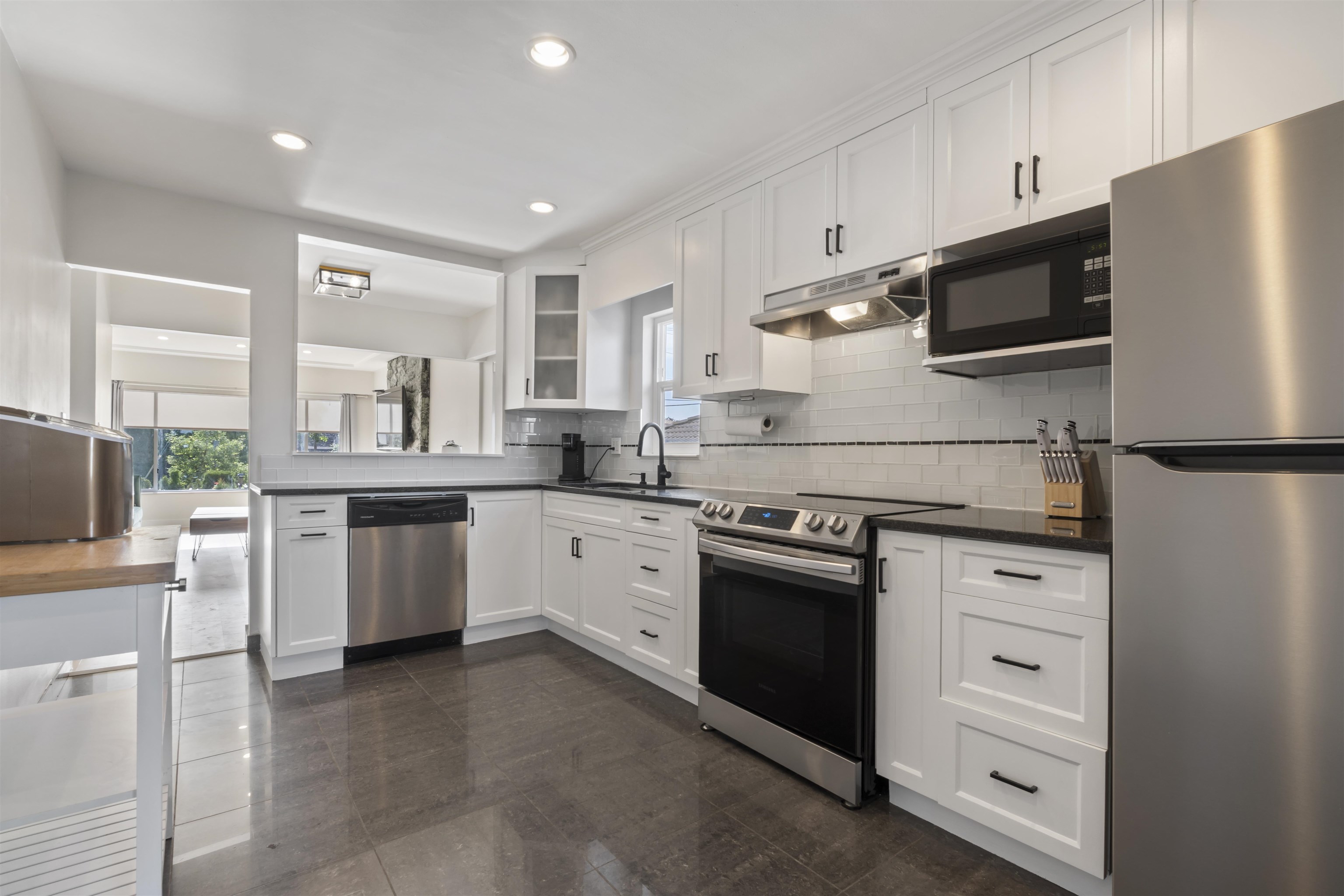 4136 SKEENA STREET, Vancouver BC V5R 2L3, R3150025, BC,