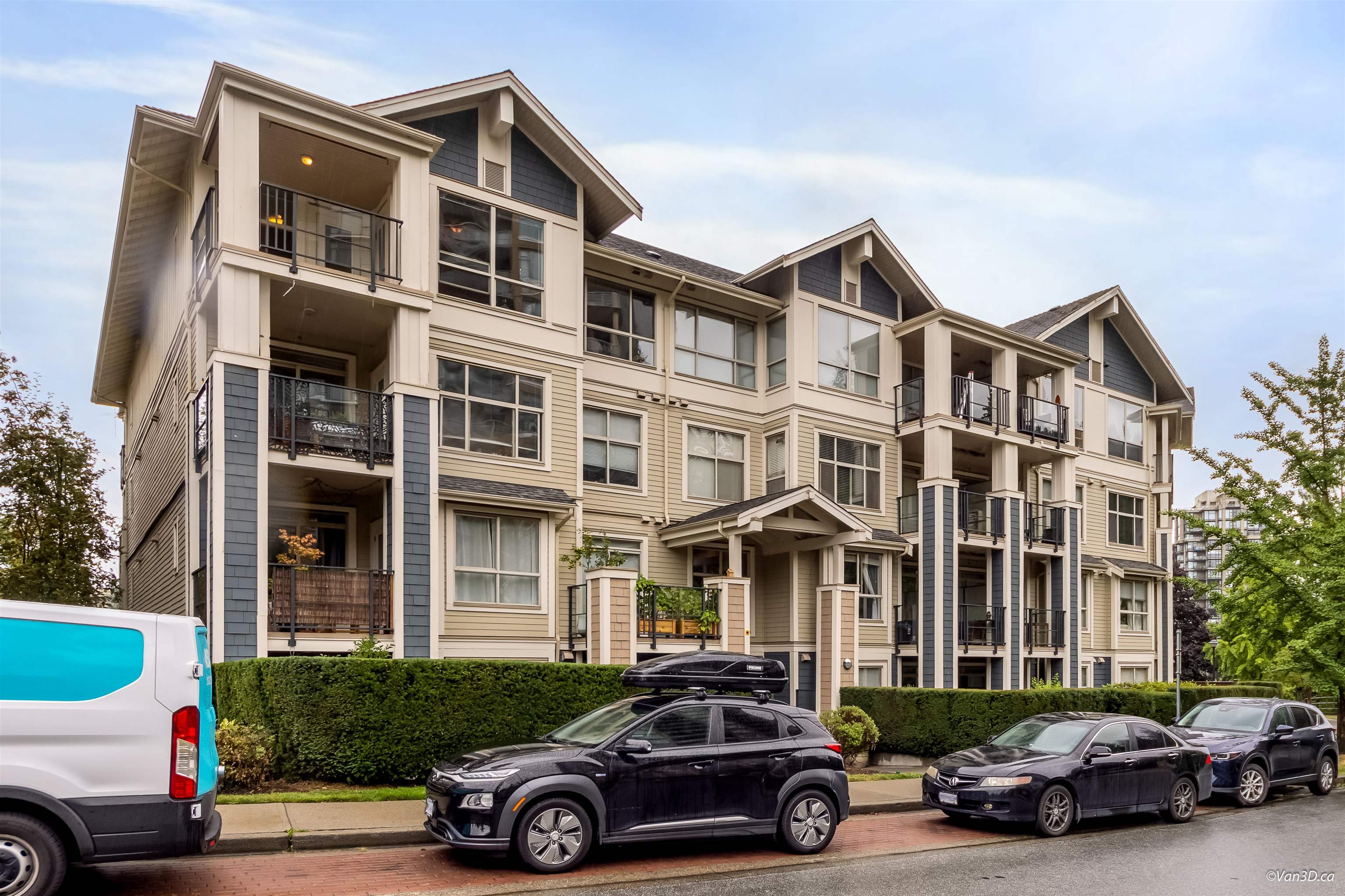 401 275 ROSS DRIVE, R3150078, BC,