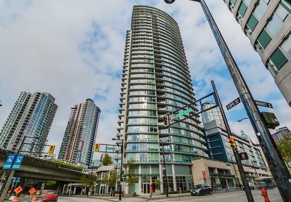 301 689 ABBOTT STREET, R3150120, BC,
