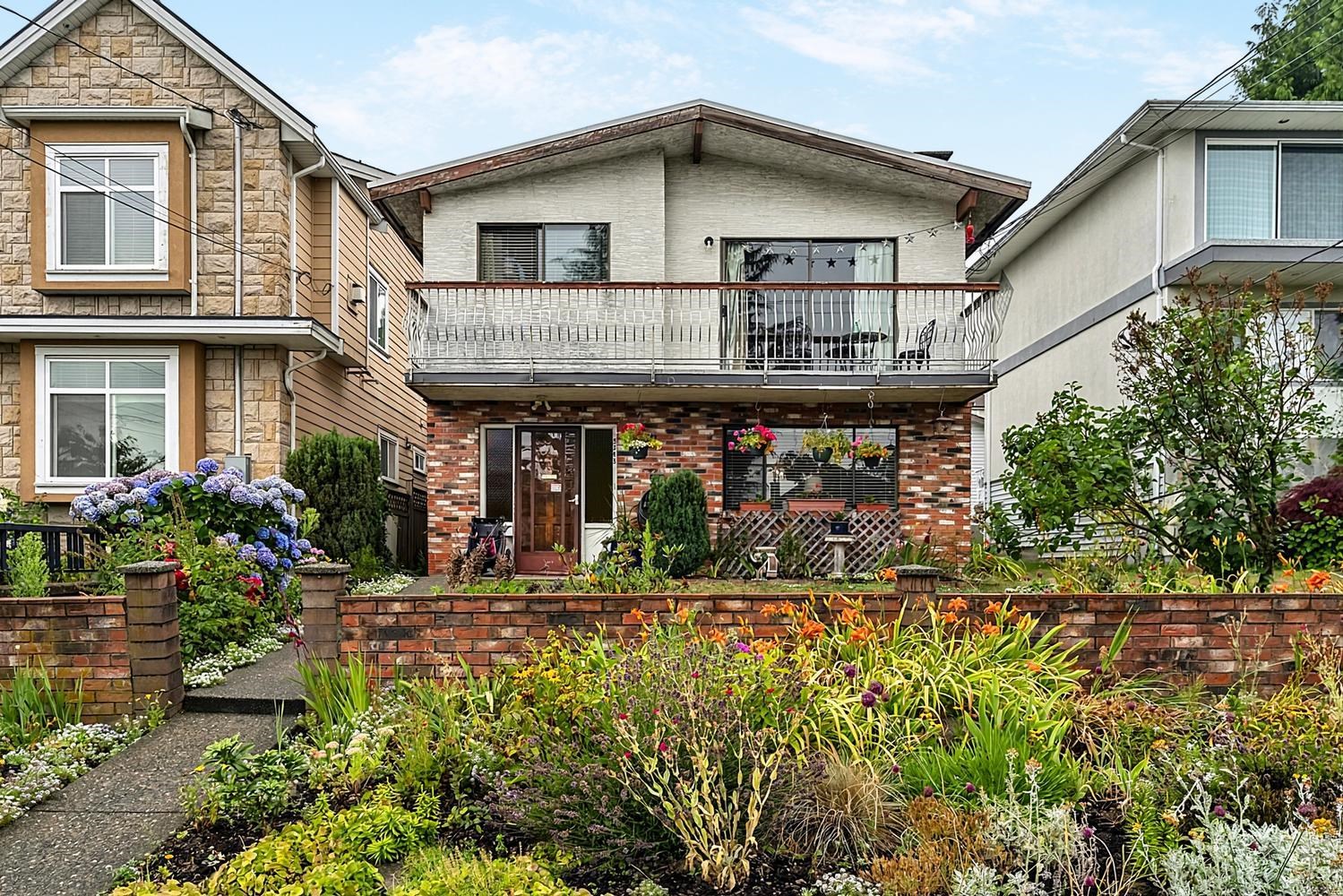 5343 NEVILLE STREET, Burnaby BC V5J 2H6, R3150147, BC,