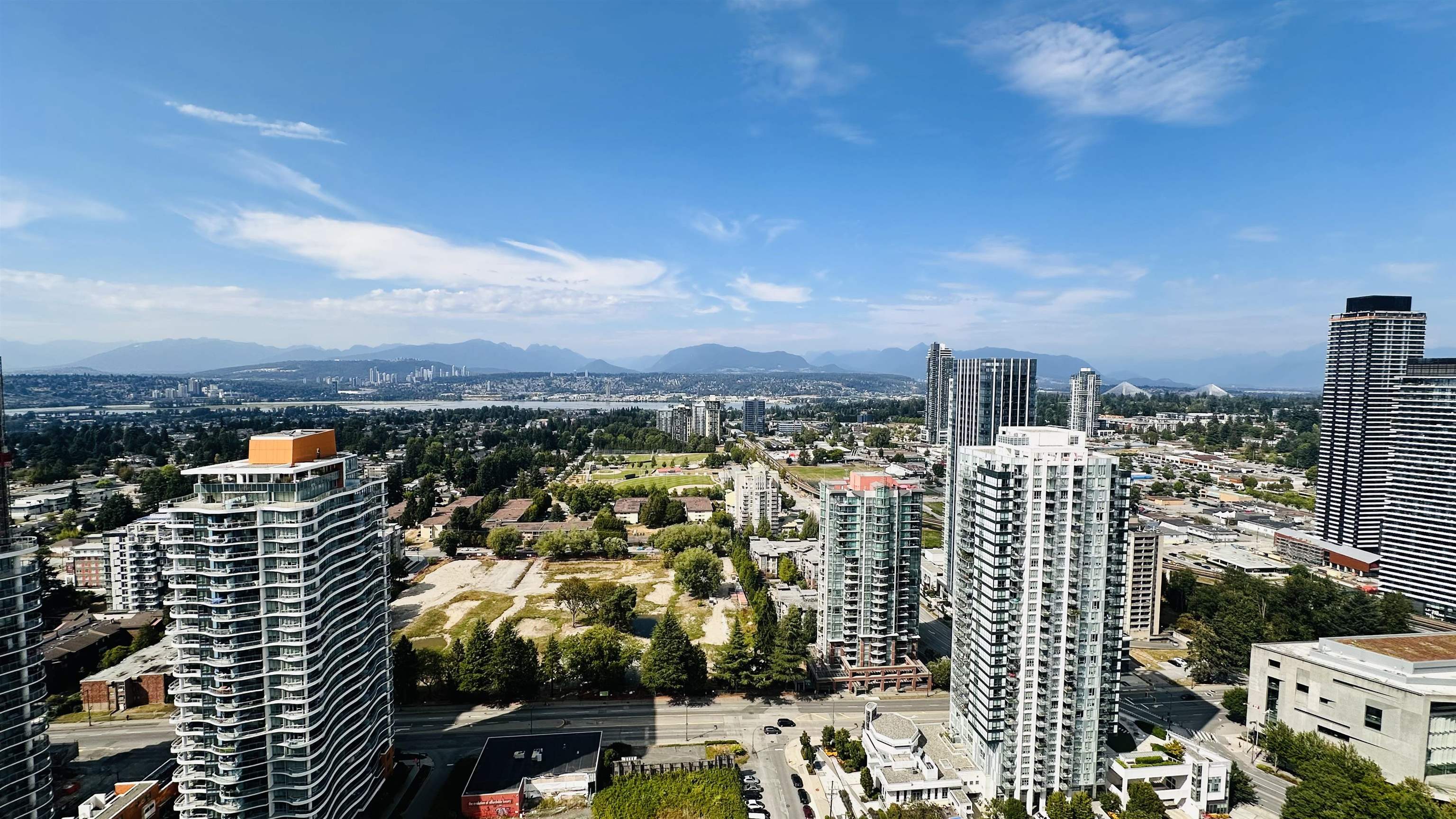 3402 13350 CENTRAL AVENUE, R3150154, BC,