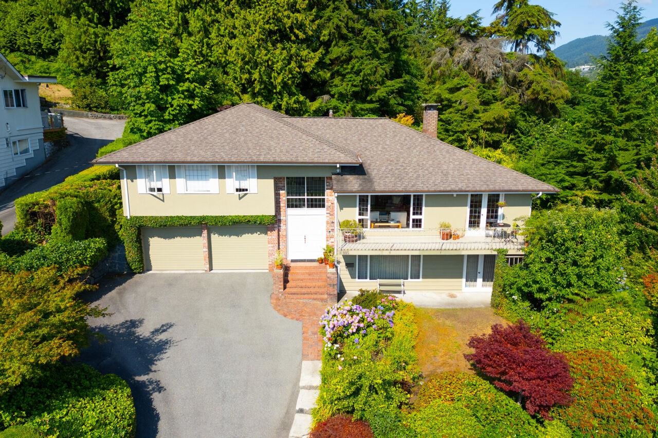 805 YOUNETTE DRIVE, West Vancouver BC V7T 1T1, R3150201, BC,