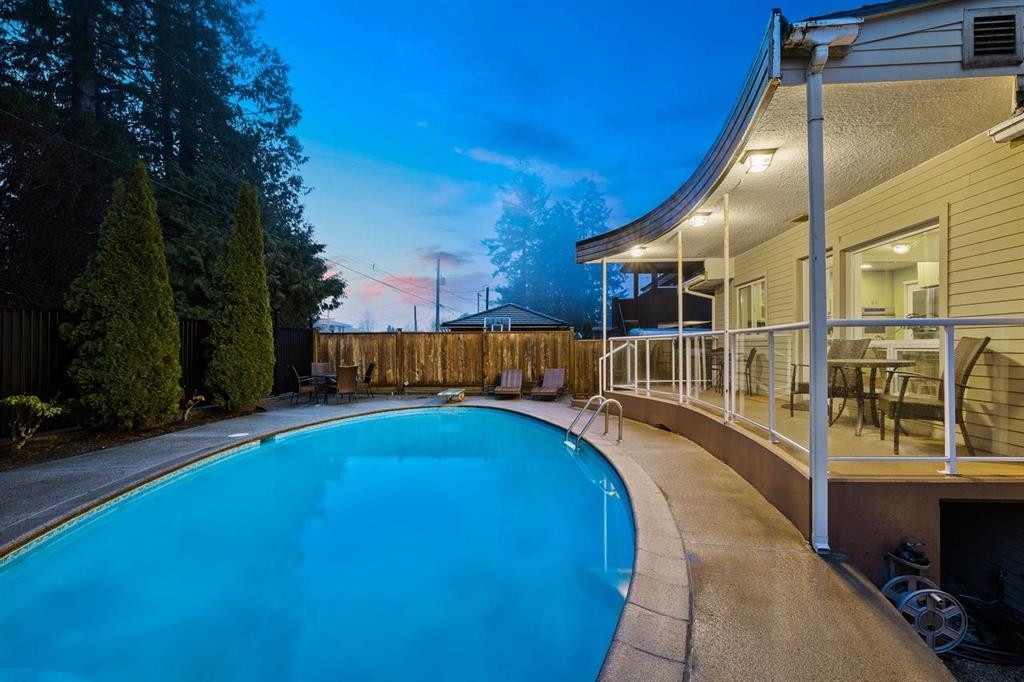 376 N RANELAGH AVENUE, Burnaby BC V5B 1H8, R3150308, BC,