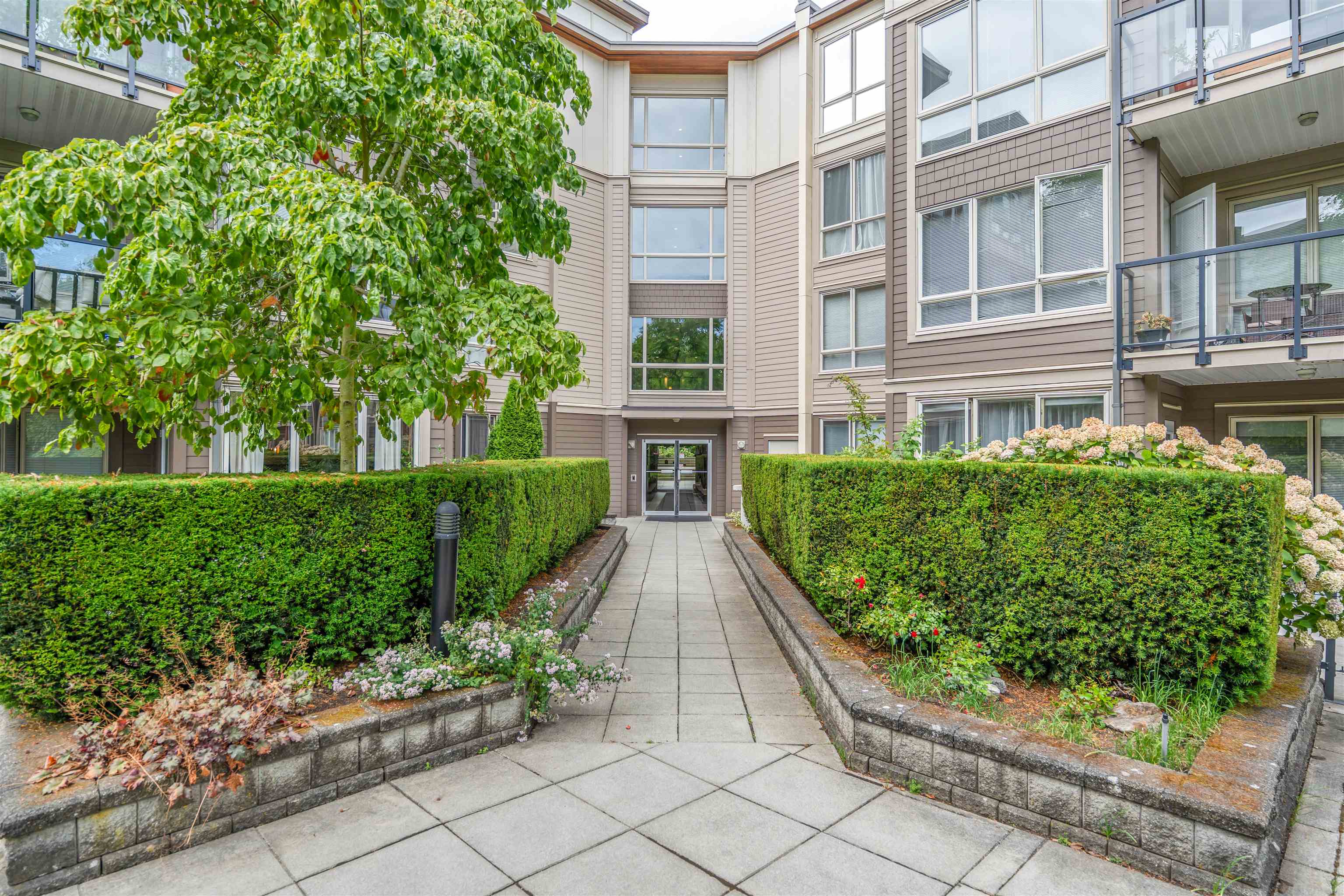 327 15918 26 AVENUE, R3150377, BC,