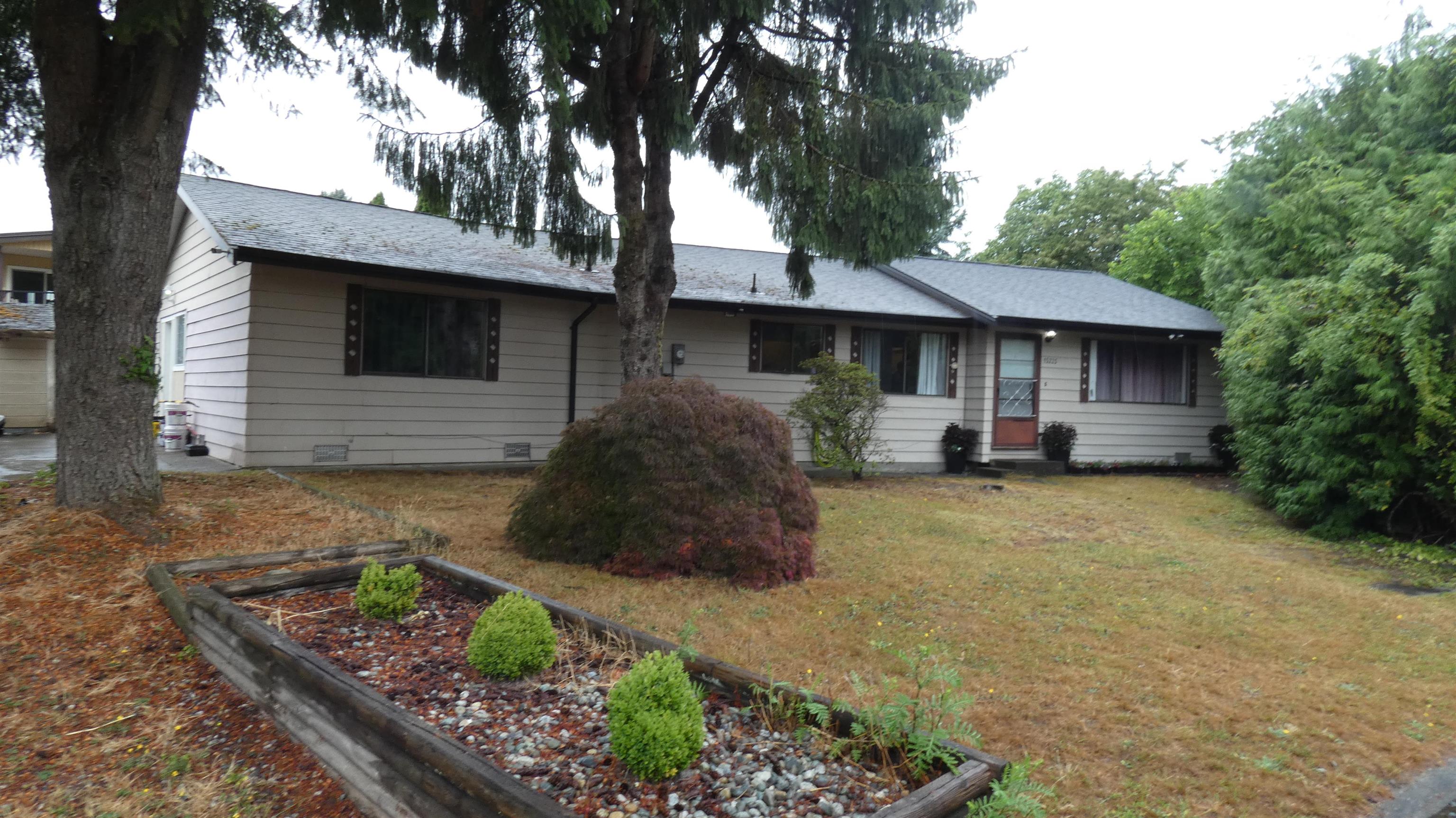 15225 FLAMINGO PLACE, Surrey BC V3R 6T6, R3150458, BC,