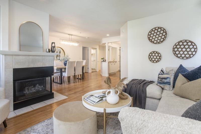 310 211 TWELFTH STREET, R3150464, BC,