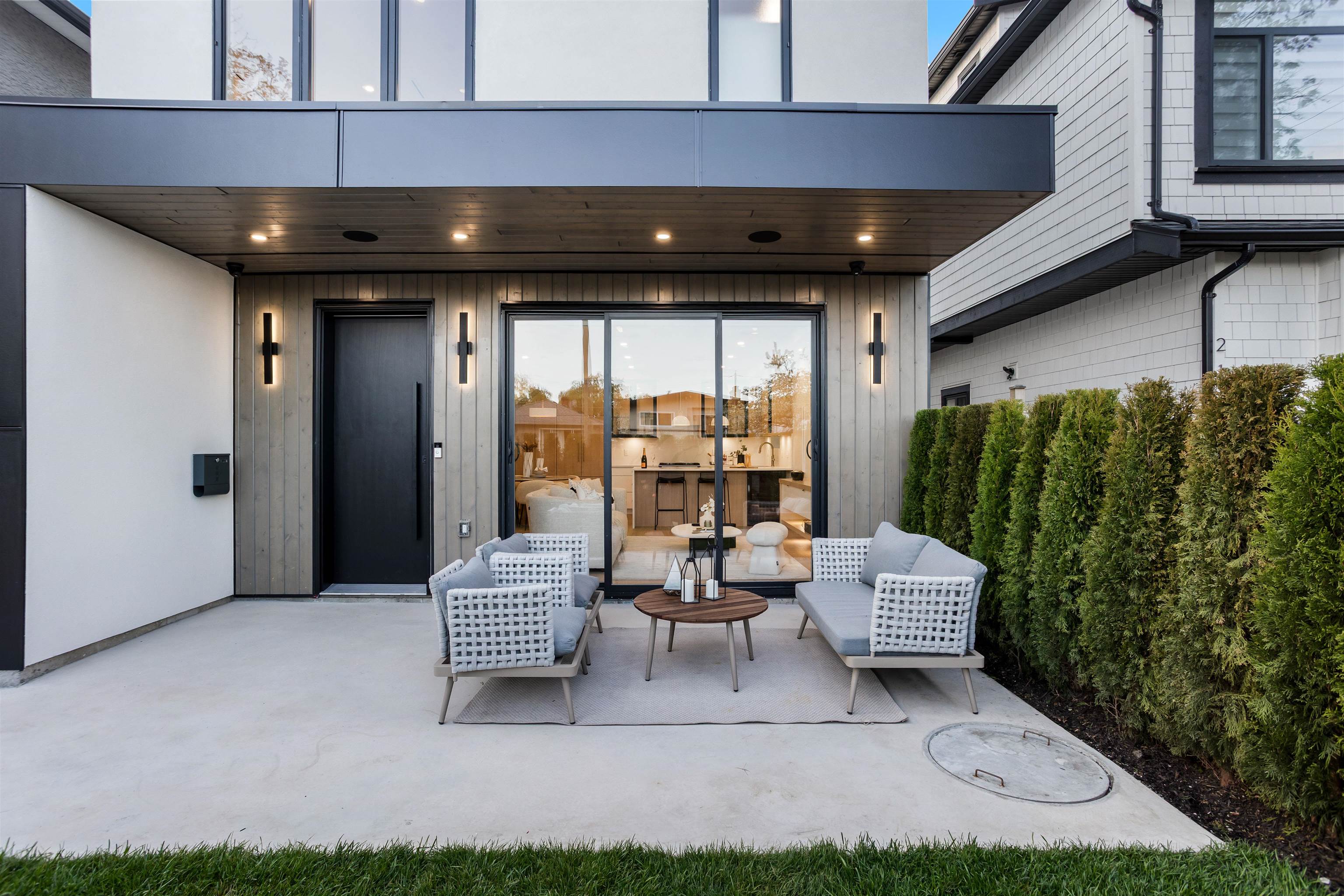 1 165 45TH AVENUE, R3150660, BC,