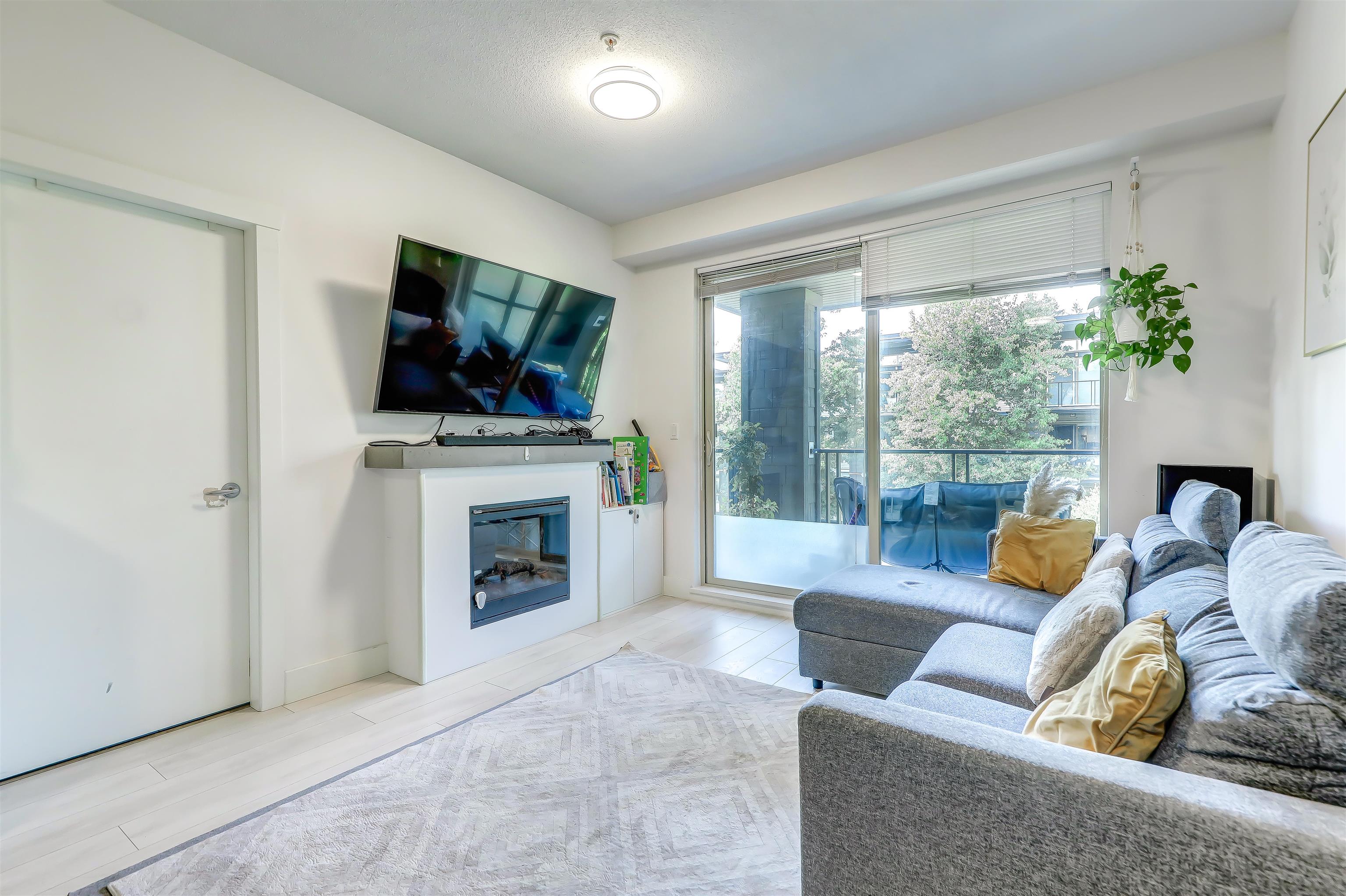 304 7478 BYRNEPARK WALK, R3150751, BC,