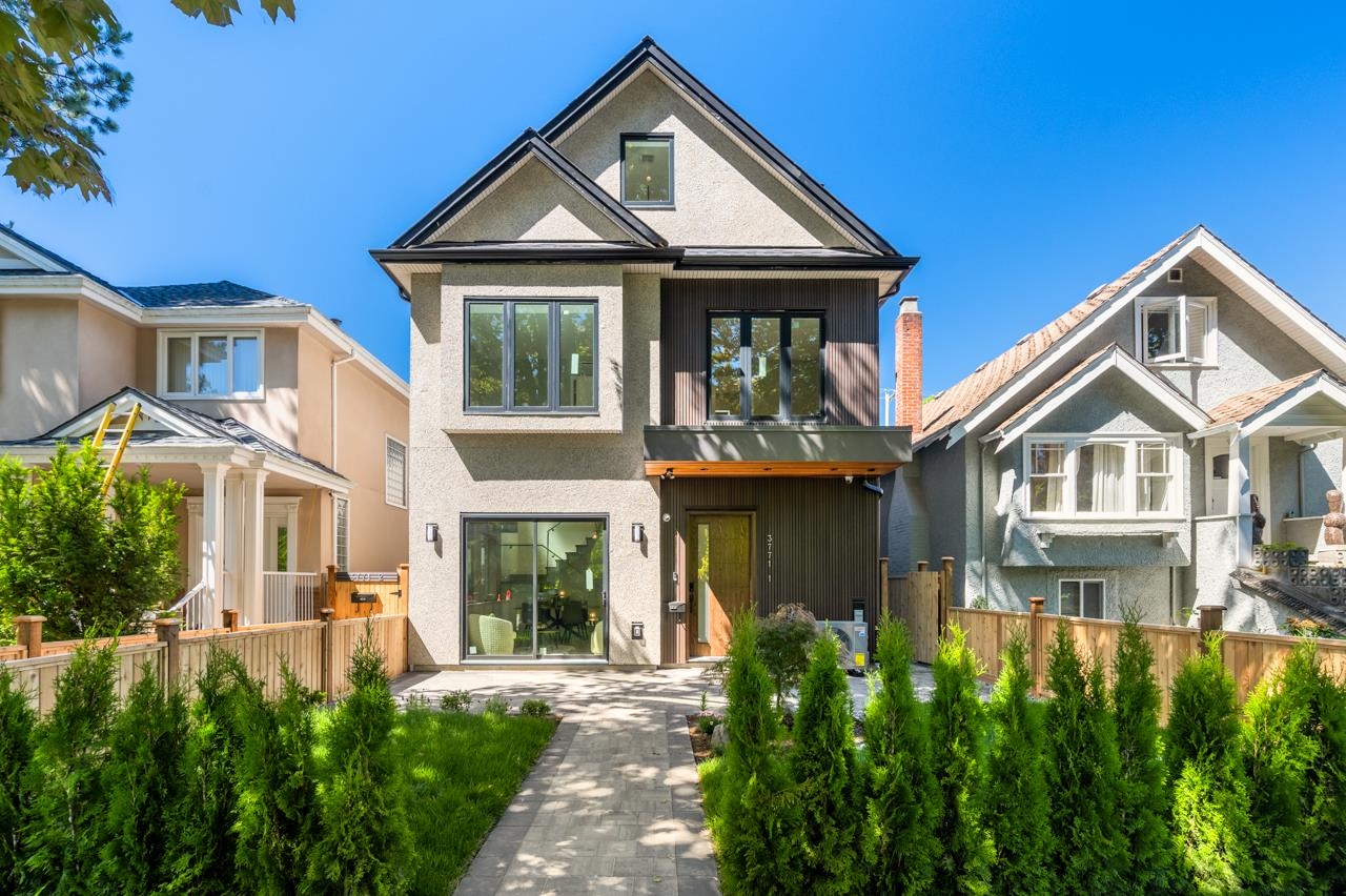 1 3771 KING EDWARD AVENUE, R3150915, BC,