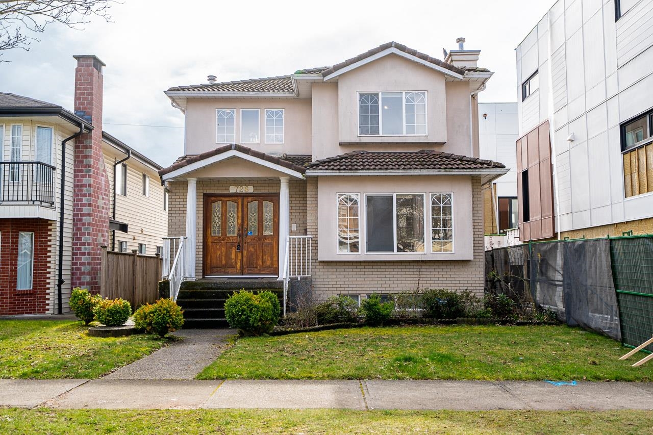726 E 56TH AVENUE, Vancouver BC V5X 1R9, R3150962, BC,