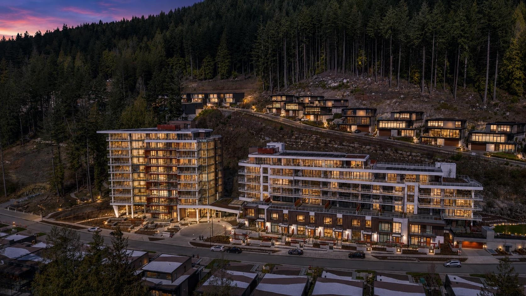 403 3963 UPLANDS WAY, R3151124, BC,