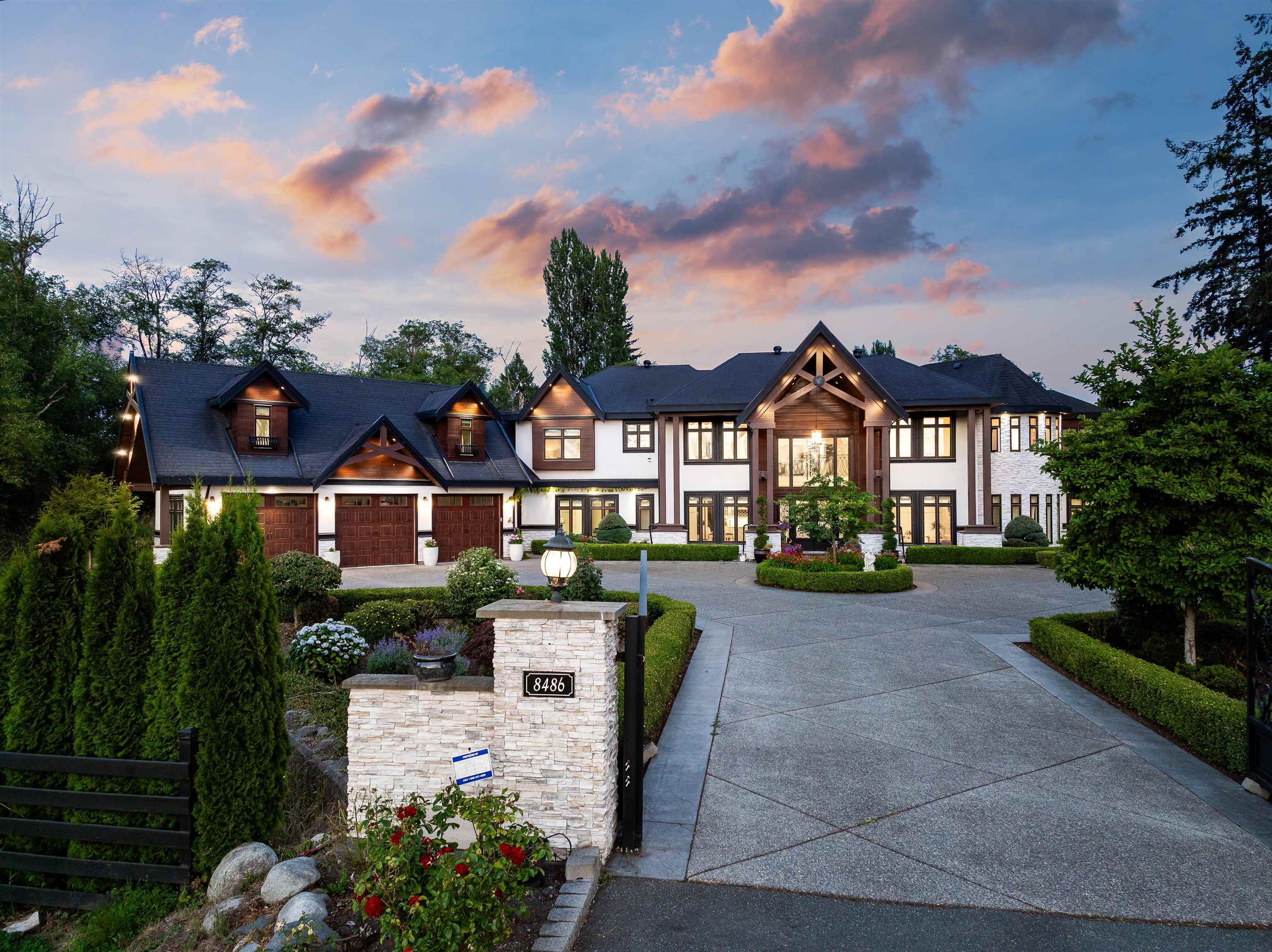 8486 HARVIE ROAD, Surrey BC V4N 5X8, R3151158, BC,