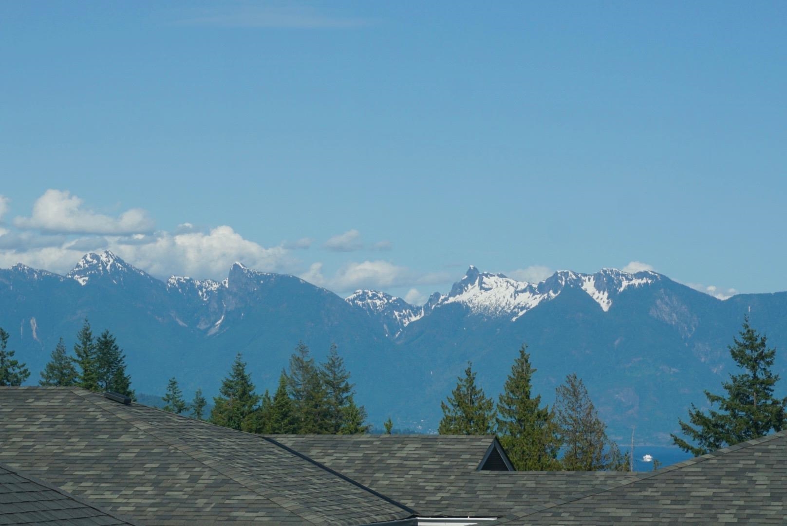 3 728 GIBSONS WAY, R3151212, BC,
