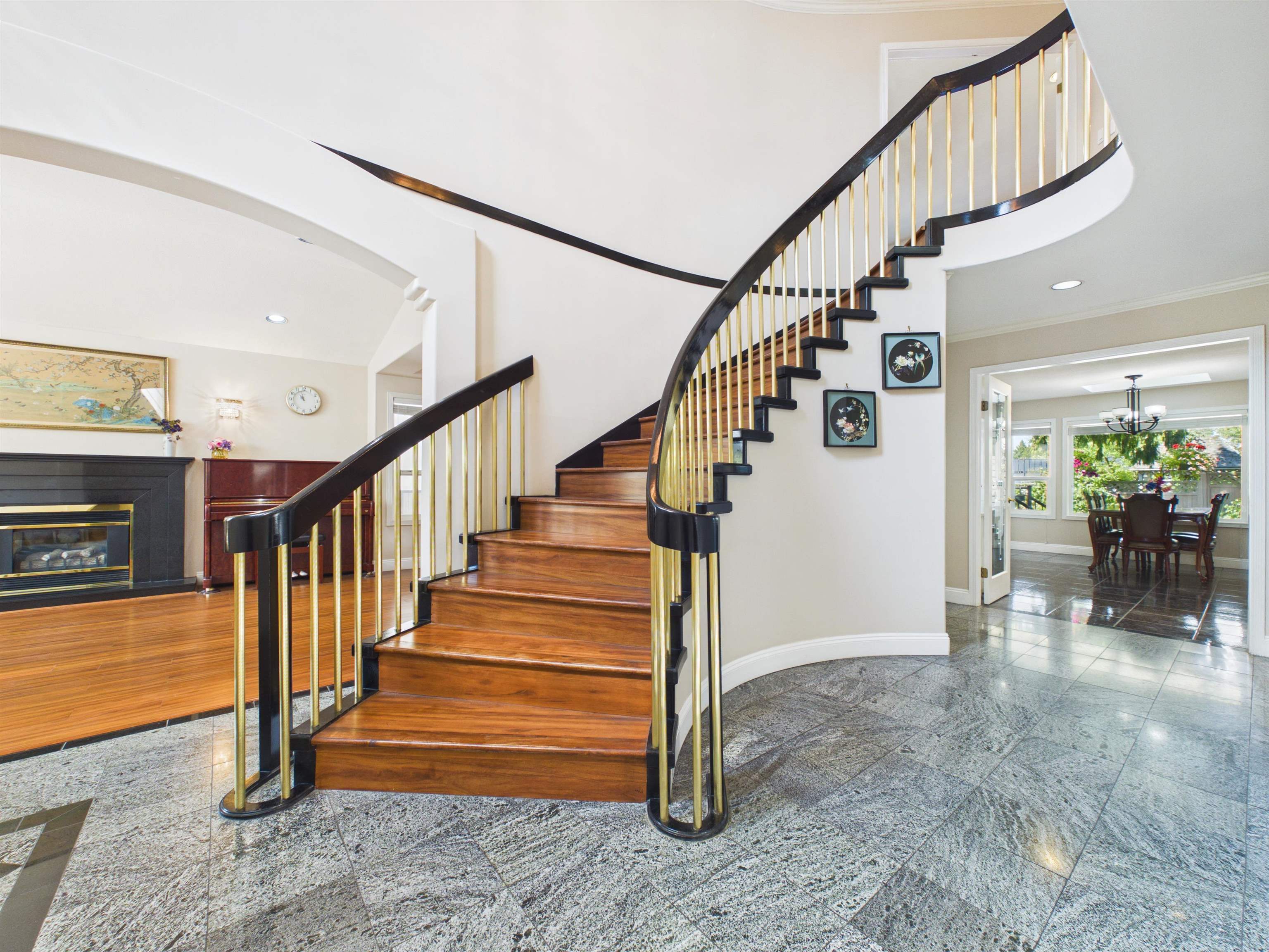 7629 ARTHUR AVENUE, Burnaby BC V5J 4G4, R3151375, BC,