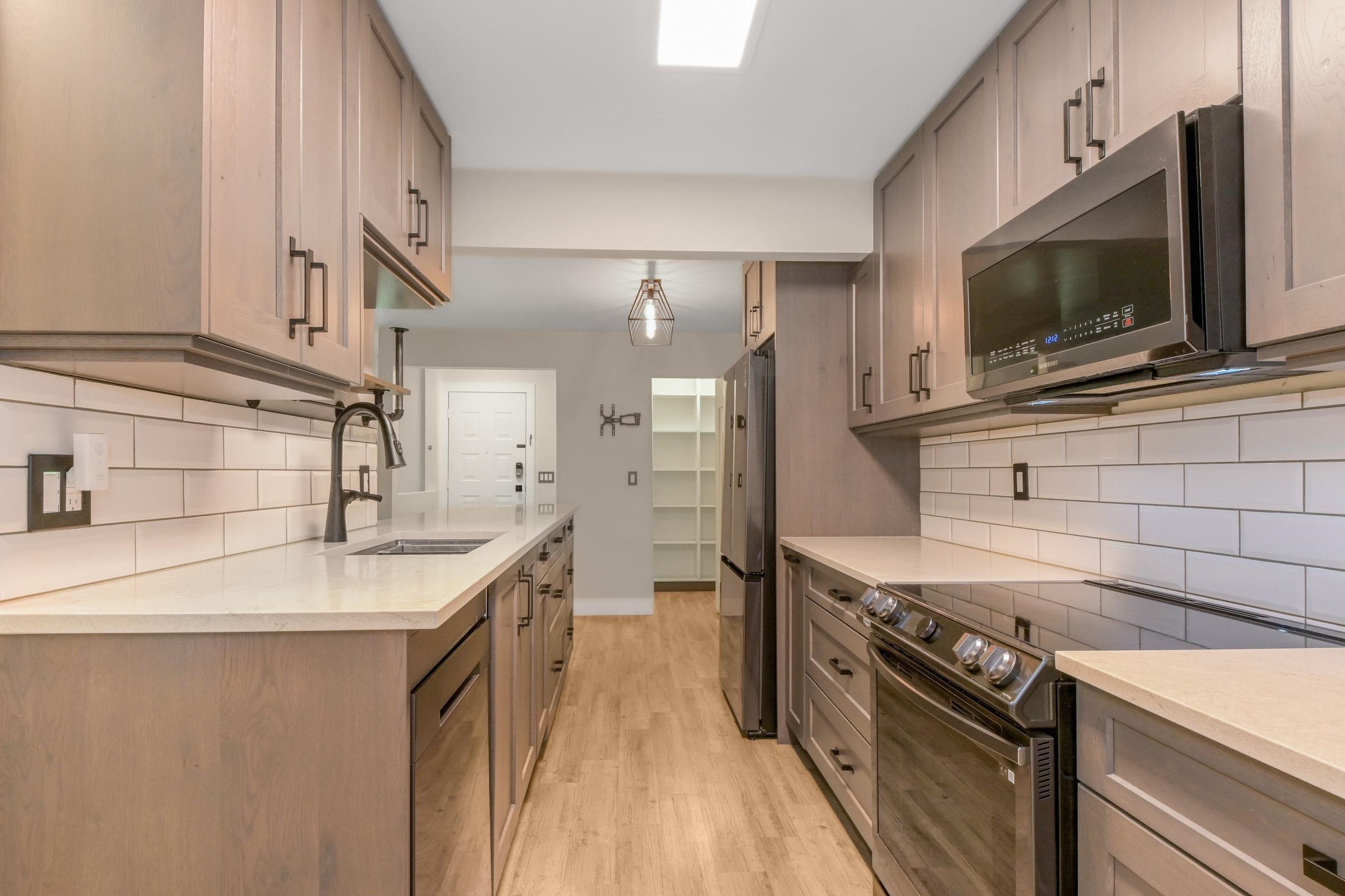 MLS® listing #R3151415 for sale located at 114 34909 OLD YALE ROAD