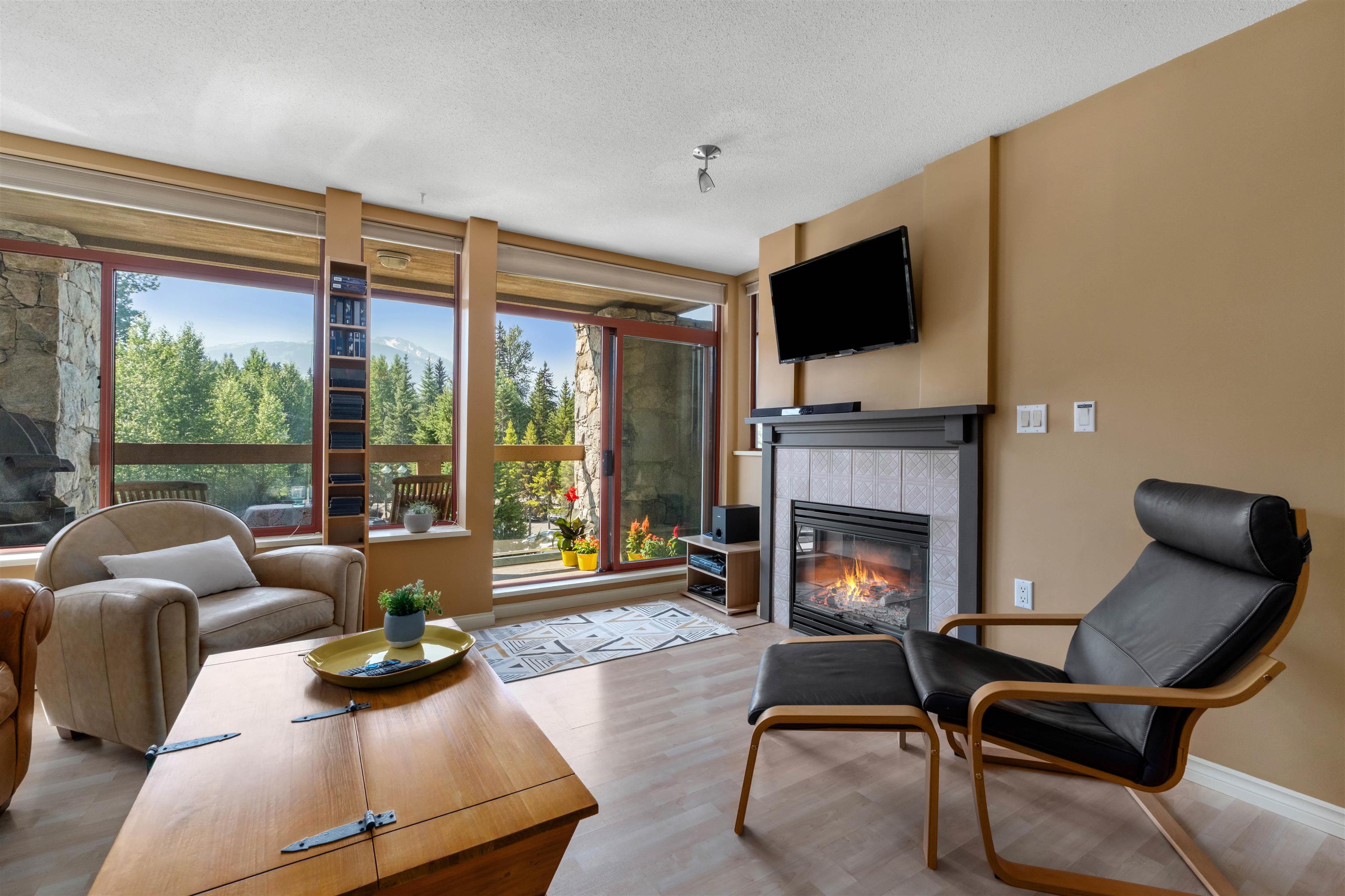 209 8080 NICKLAUS NORTH BOULEVARD, R3151528, BC,