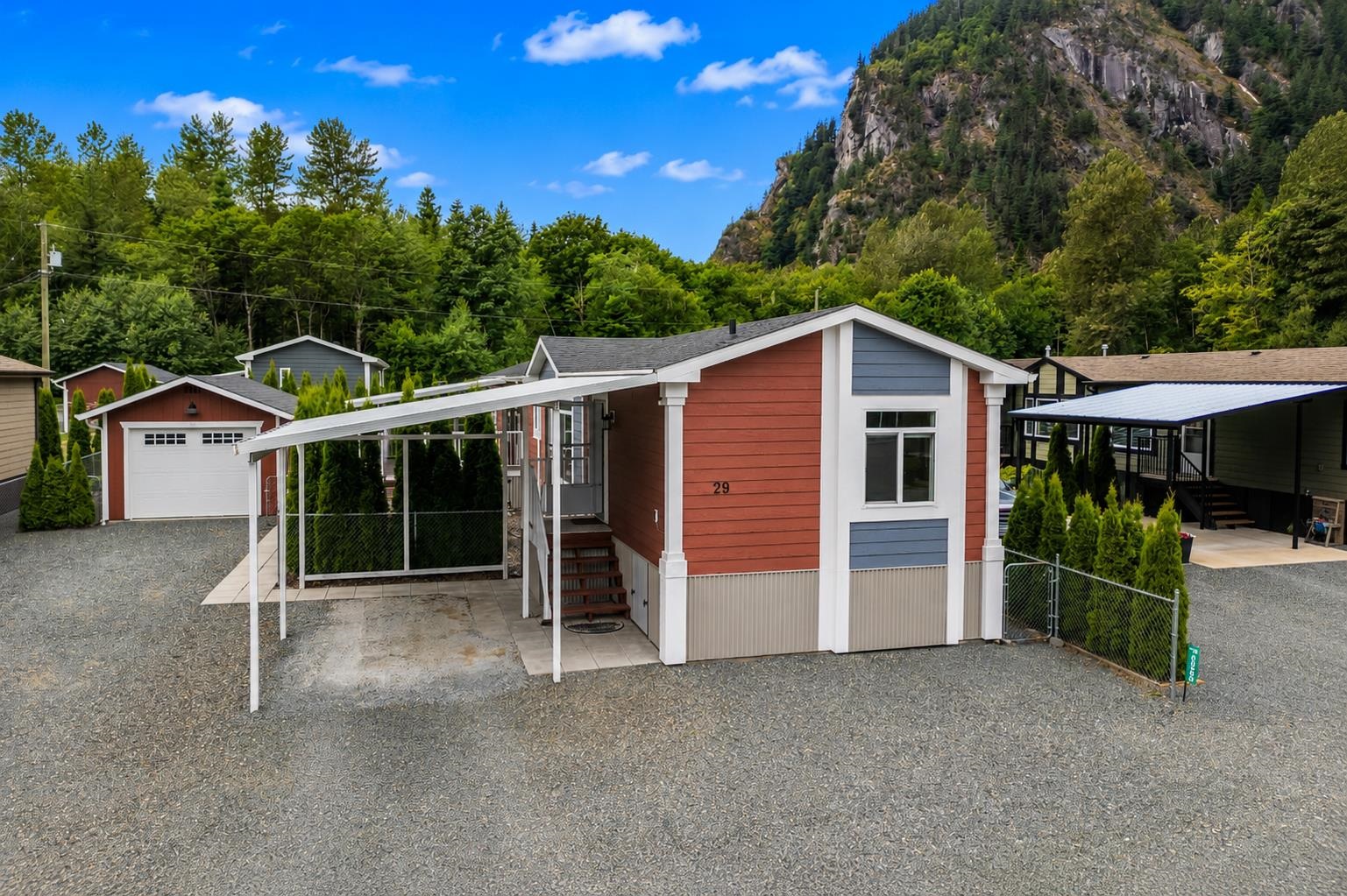 29 59060 LOUGHEED HIGHWAY, R3151559, BC,