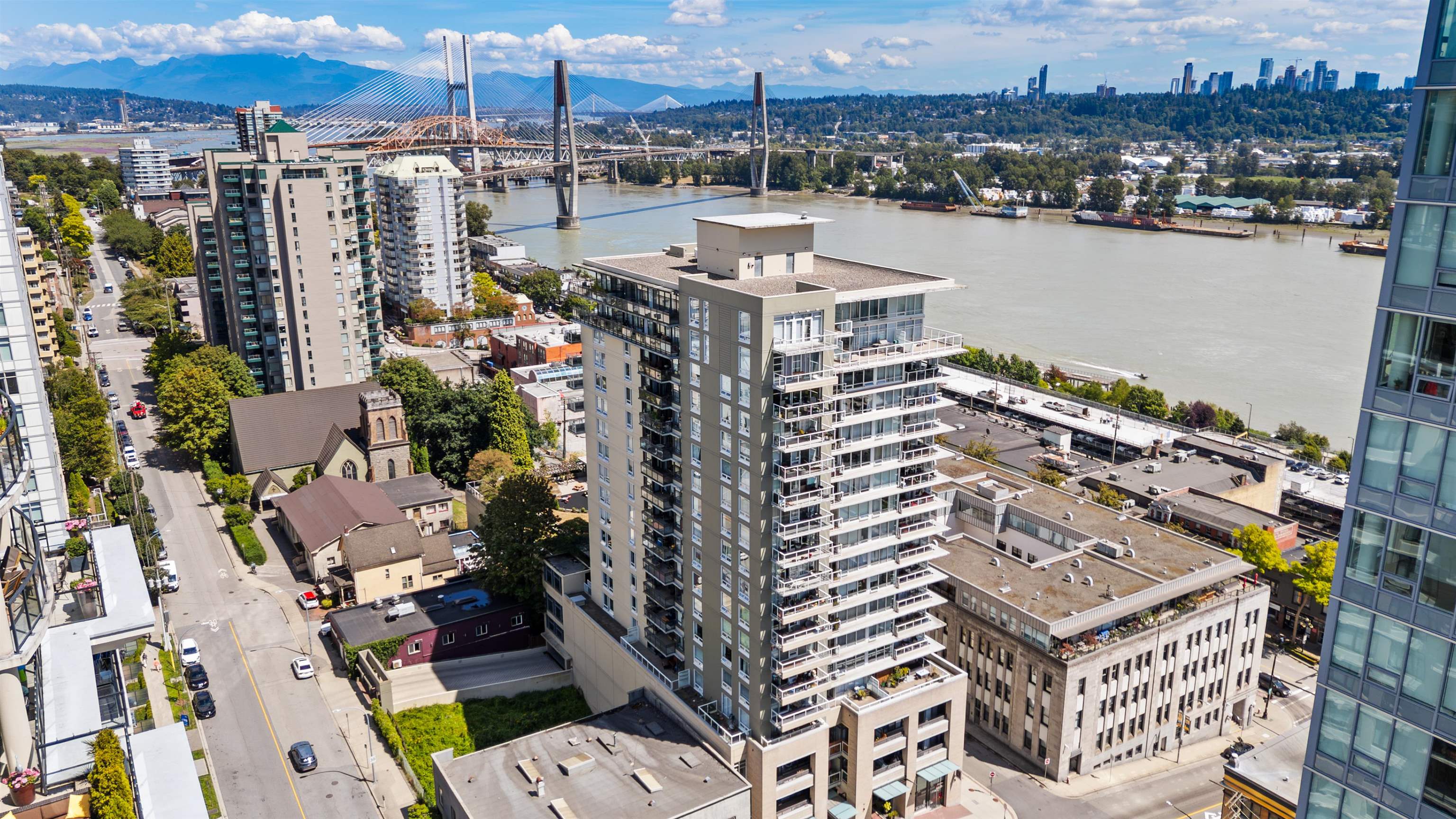 1408 39 SIXTH STREET, R3151639, BC,