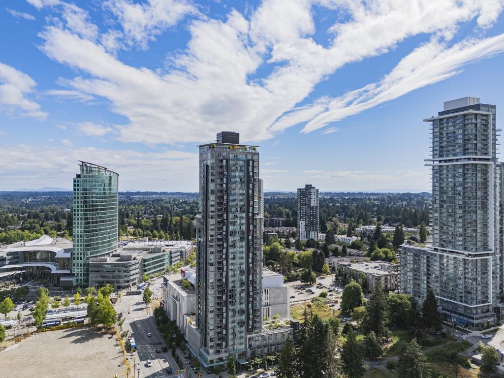 2105 13438 CENTRAL AVENUE, R3151720, BC,