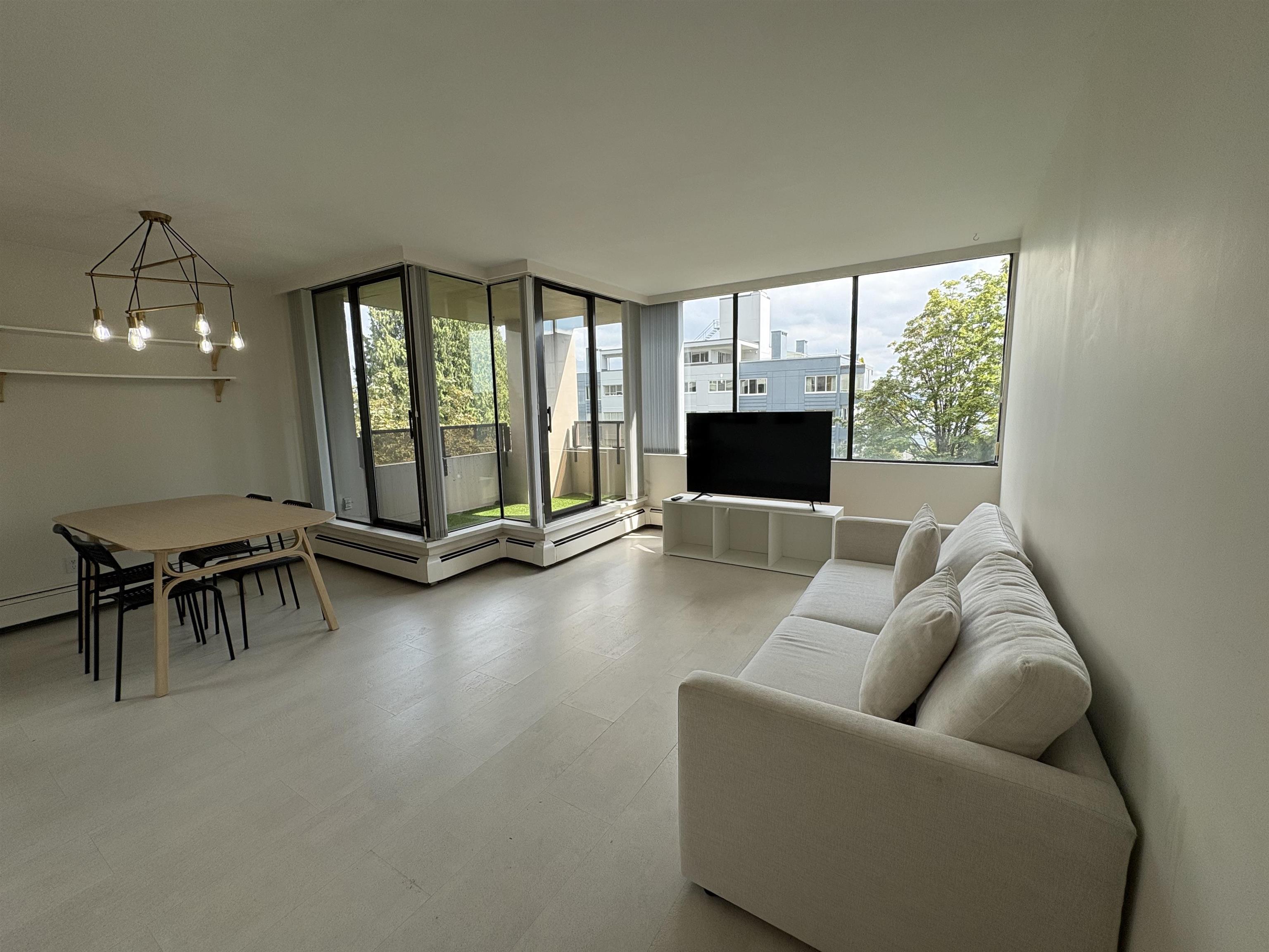 502 1737 DUCHESS AVENUE, R3151754, BC,