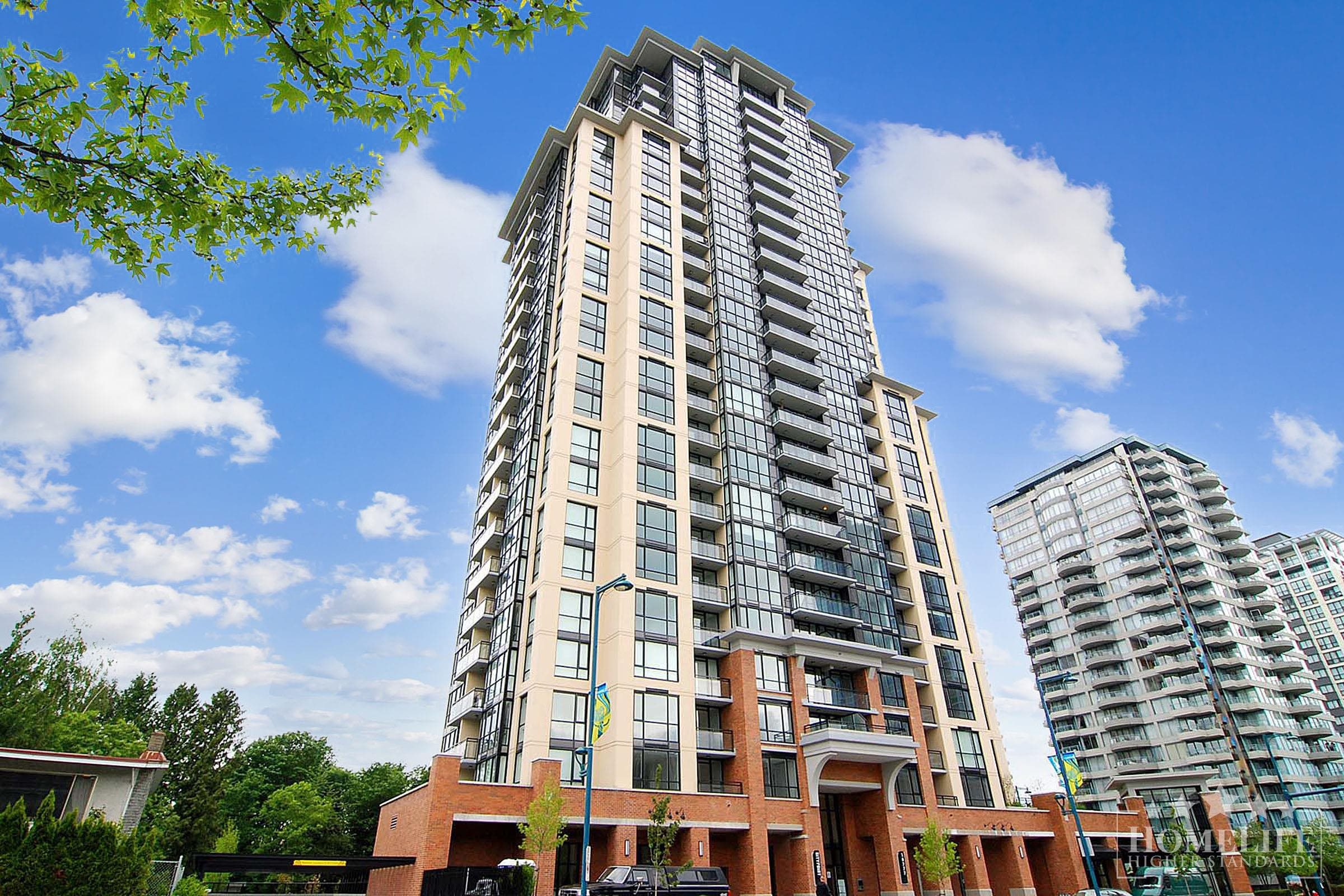 2002 10777 UNIVERSITY DRIVE, R3151781, BC,