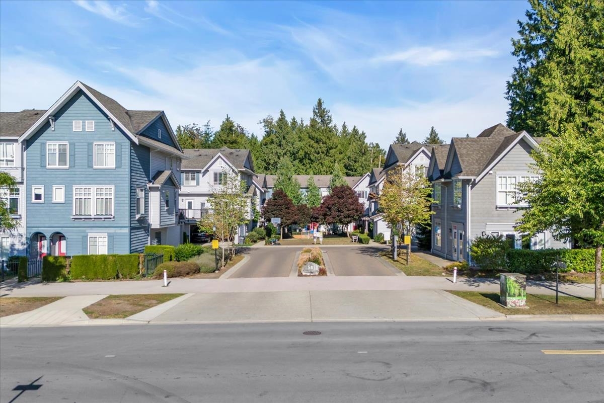 51 5858 142 STREET, R3151796, BC,