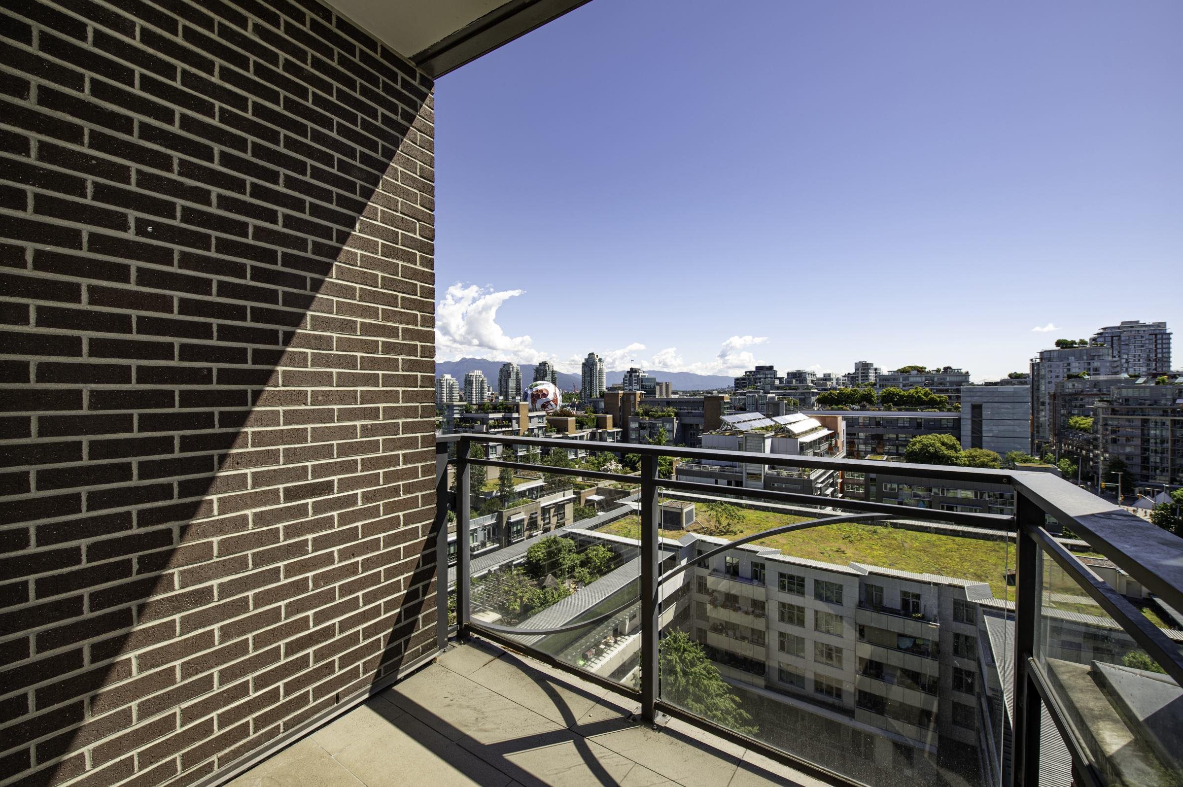 1102 181 1ST AVENUE, R3151799, BC,