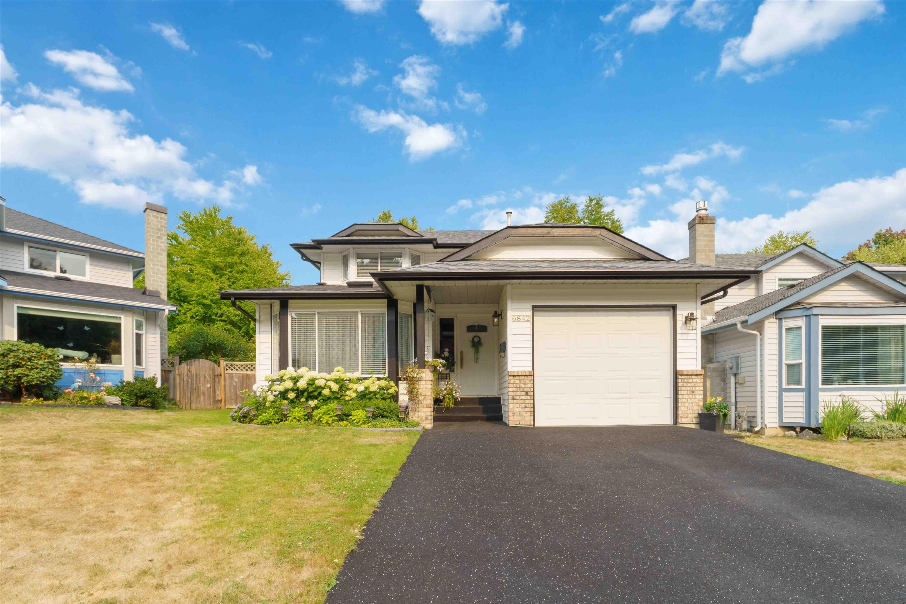 6842 137A STREET, Surrey BC V3W 9S1, R3151887, BC,