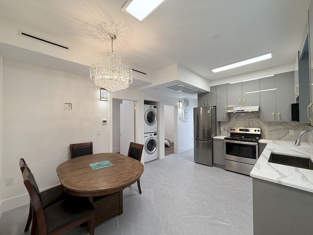 10XX E 62ND AVE VANCOUVER BC, Vancouver BC V5X 2H1, R3151905, BC,