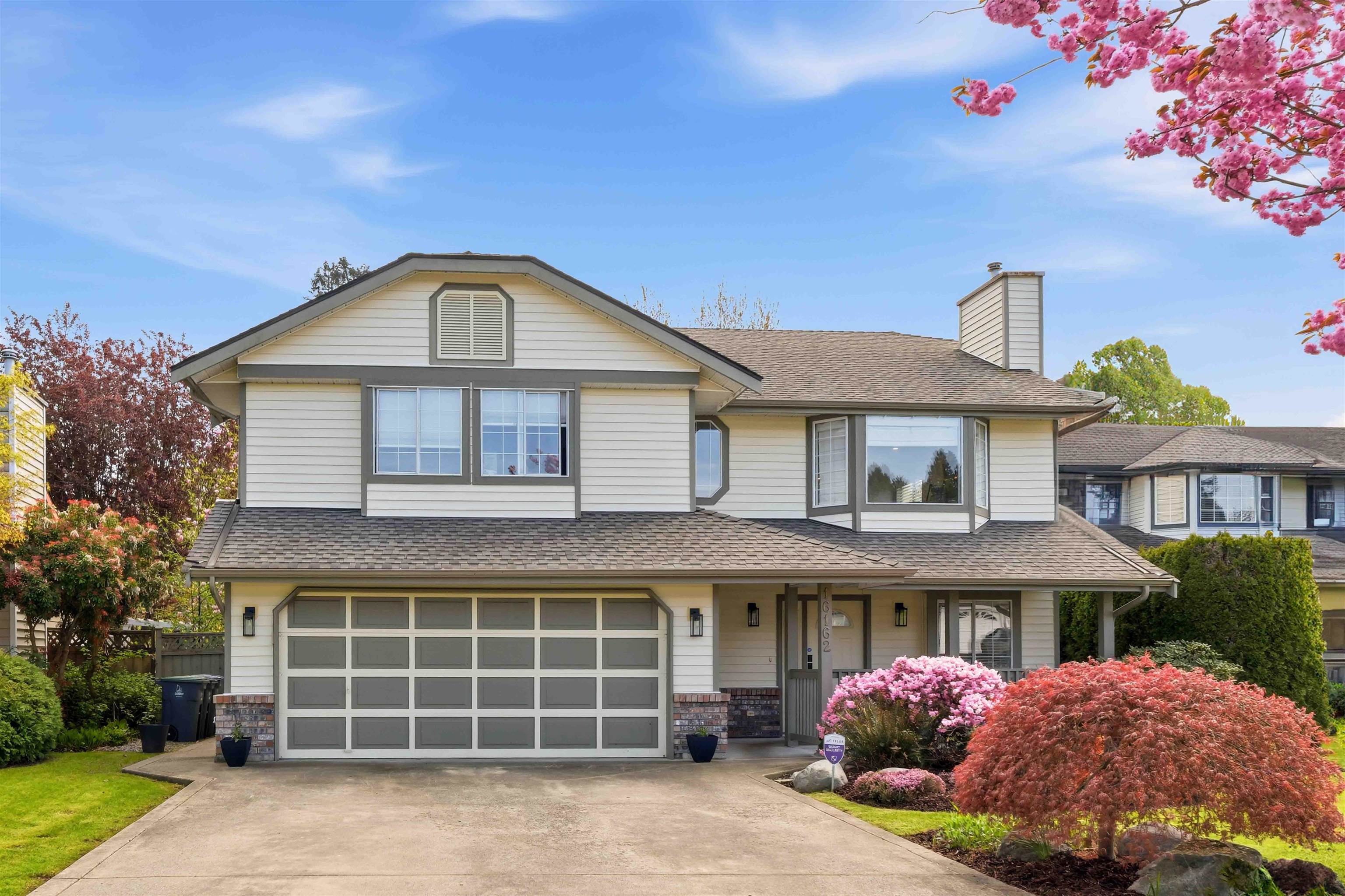 16162 8A AVENUE, Surrey BC V4A 8W7, R3152001, BC,