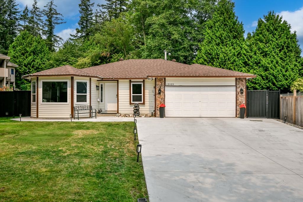 12925 65 AVENUE, Surrey BC V3W 9H4, R3152008, BC,