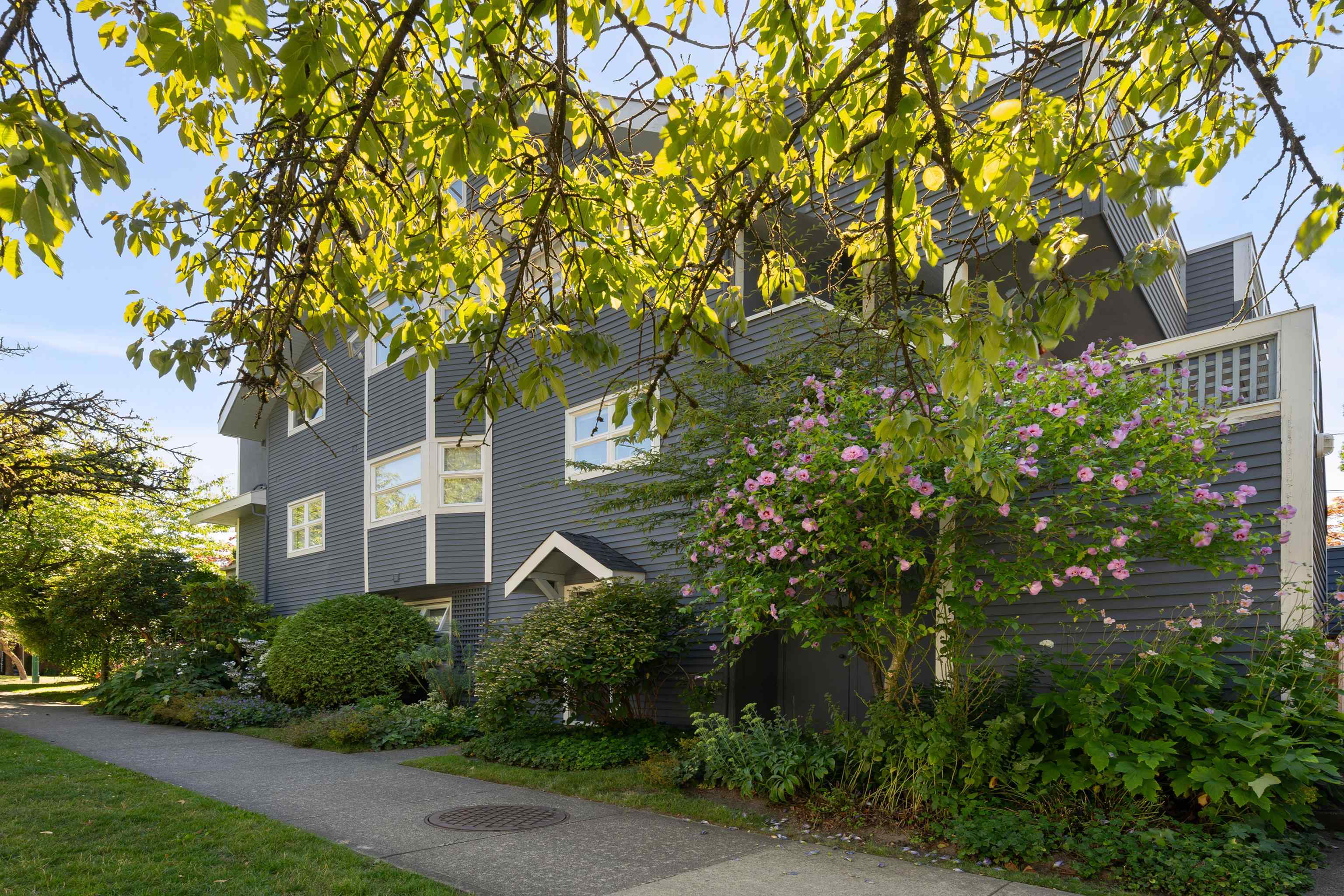 3085 MAPLE STREET, Vancouver BC V6J 4W7, R3152023, BC,