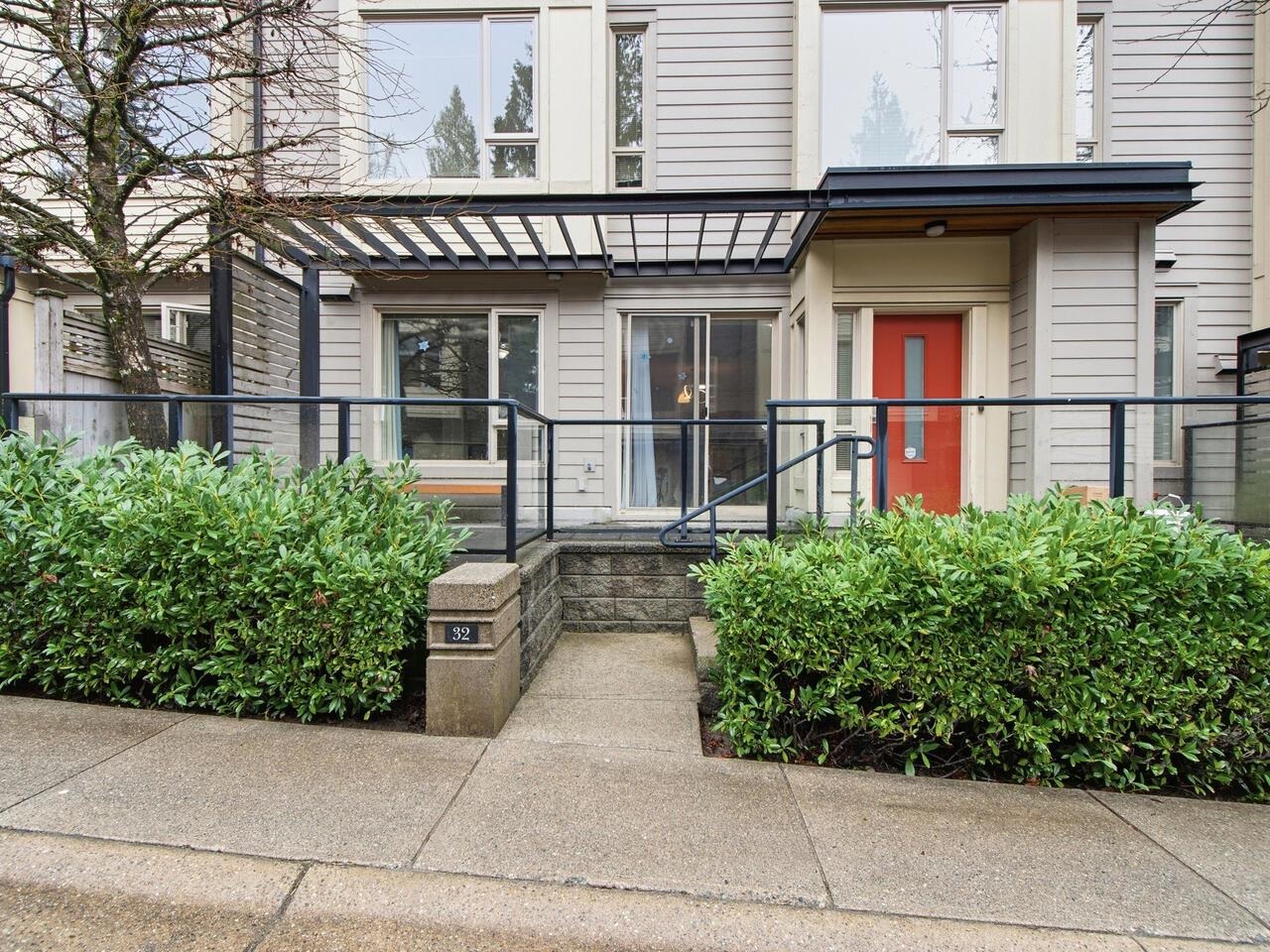 32 9229 UNIVERSITY CRESCENT, R3152066, BC,
