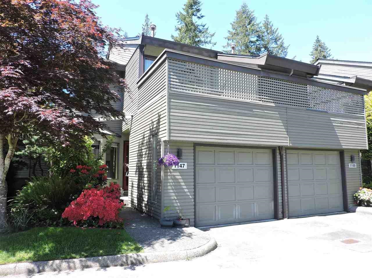 1147 MONTROYAL BOULEVARD, North Vancouver BC V7R 2H8, R3152111, BC,