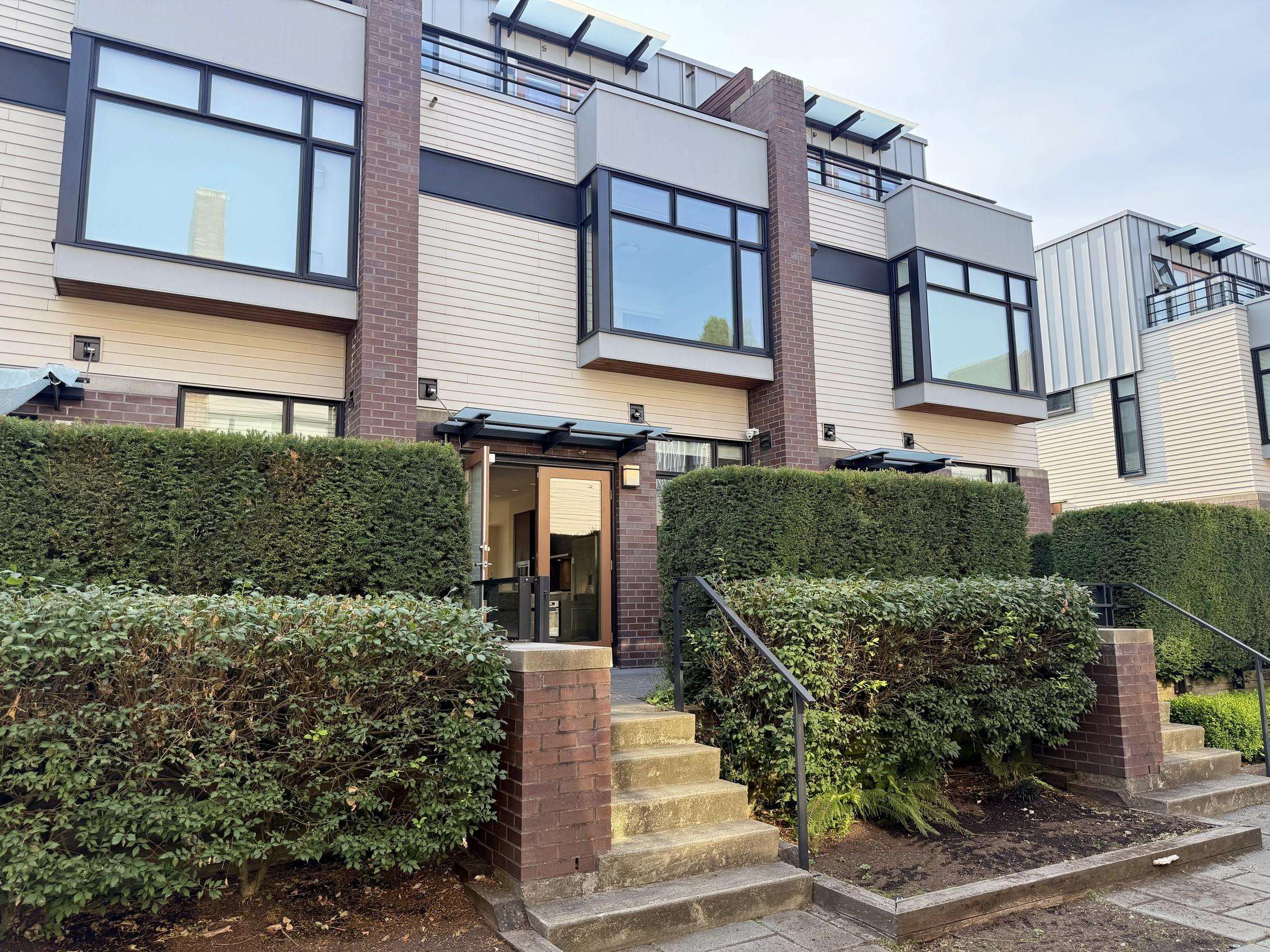 6180 OAK STREET, Vancouver BC V6M 2W2, R3152213, BC,