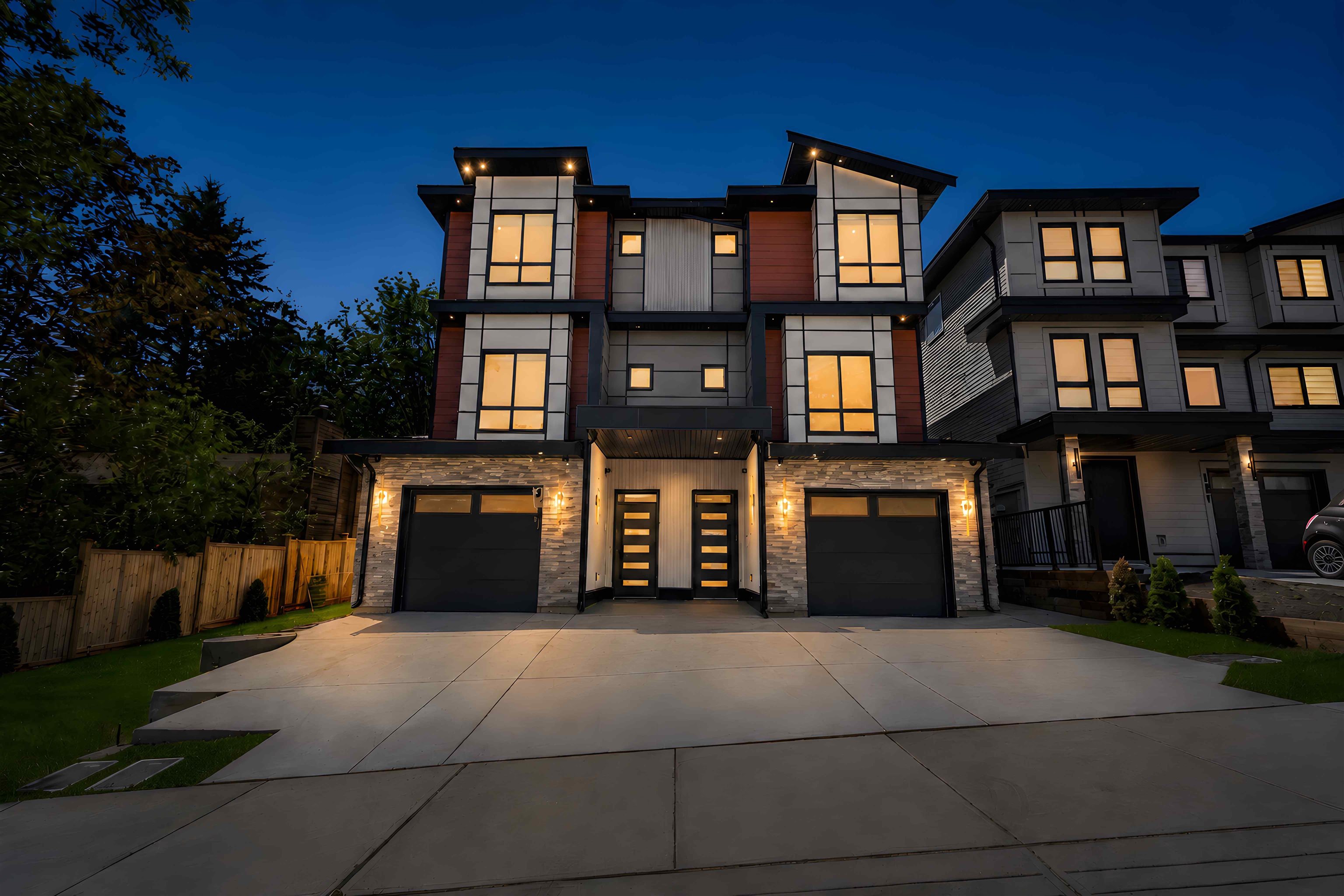 102 5737 172 STREET, R3152232, BC,