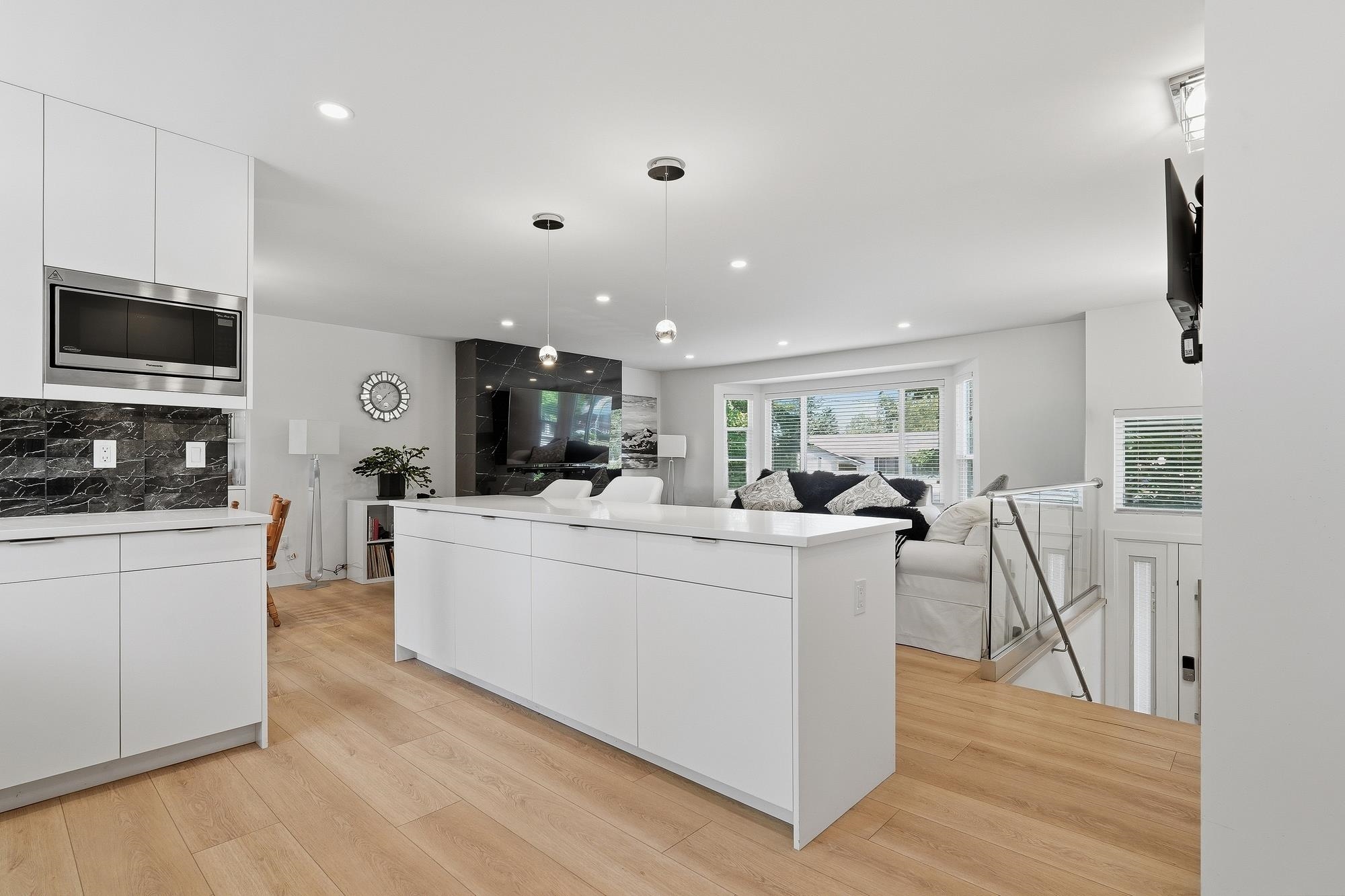 14348 GLADSTONE DRIVE, Surrey BC V3R 5R9, R3152235, BC,