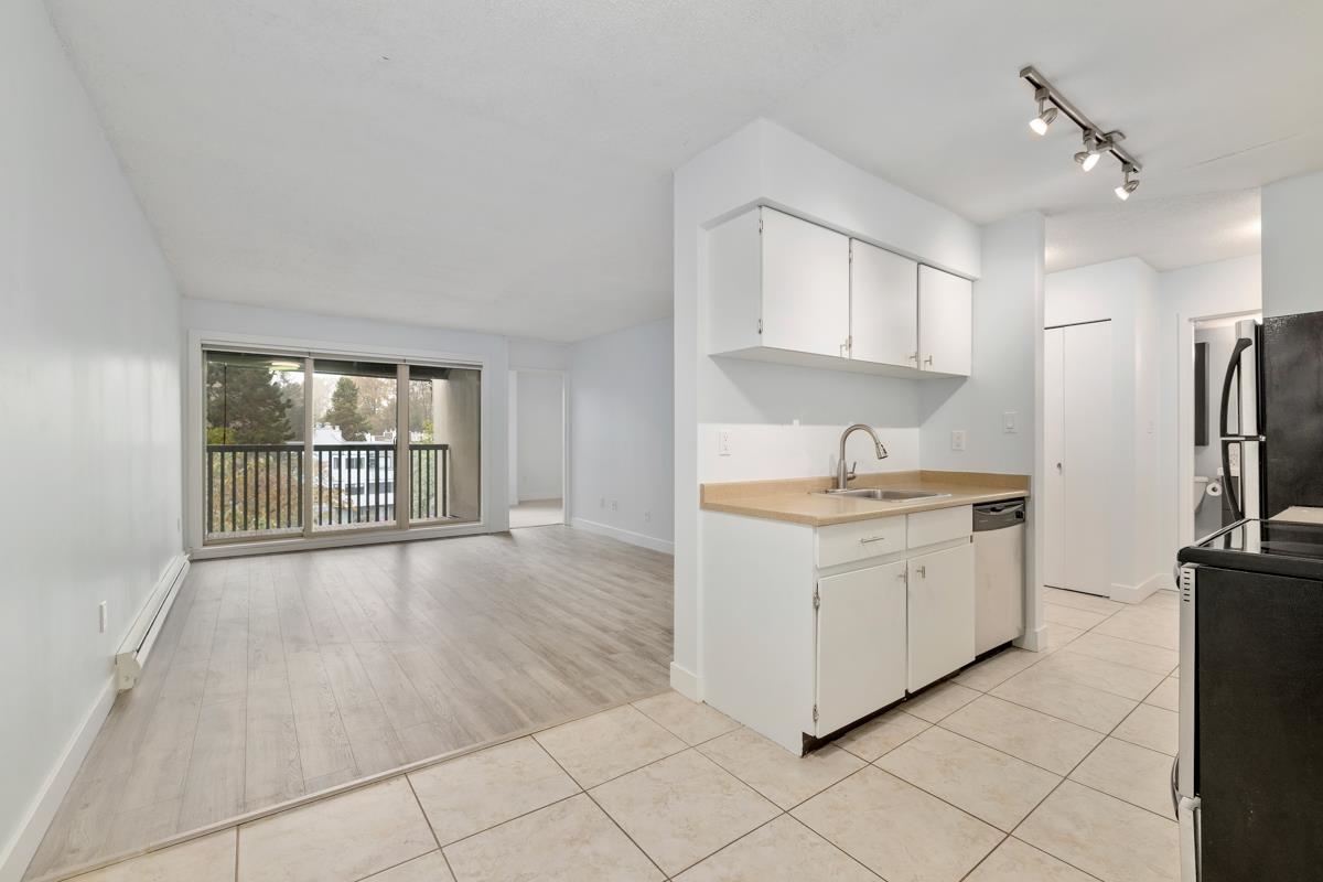 407 9857 MANCHESTER DRIVE, R3152261, BC,