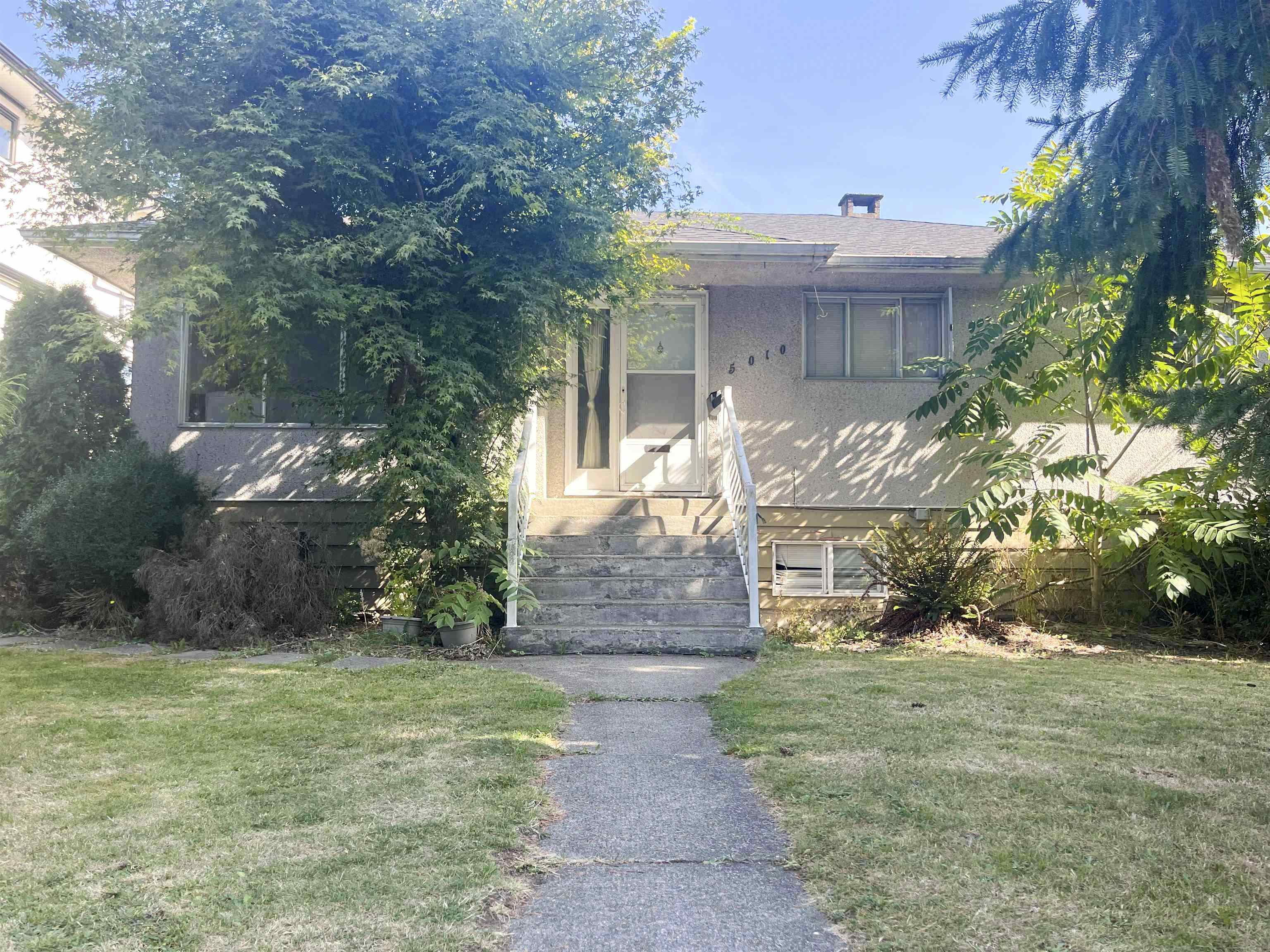 5010 LORRAINE AVENUE, Burnaby BC V5G 2S2, R3152268, BC,