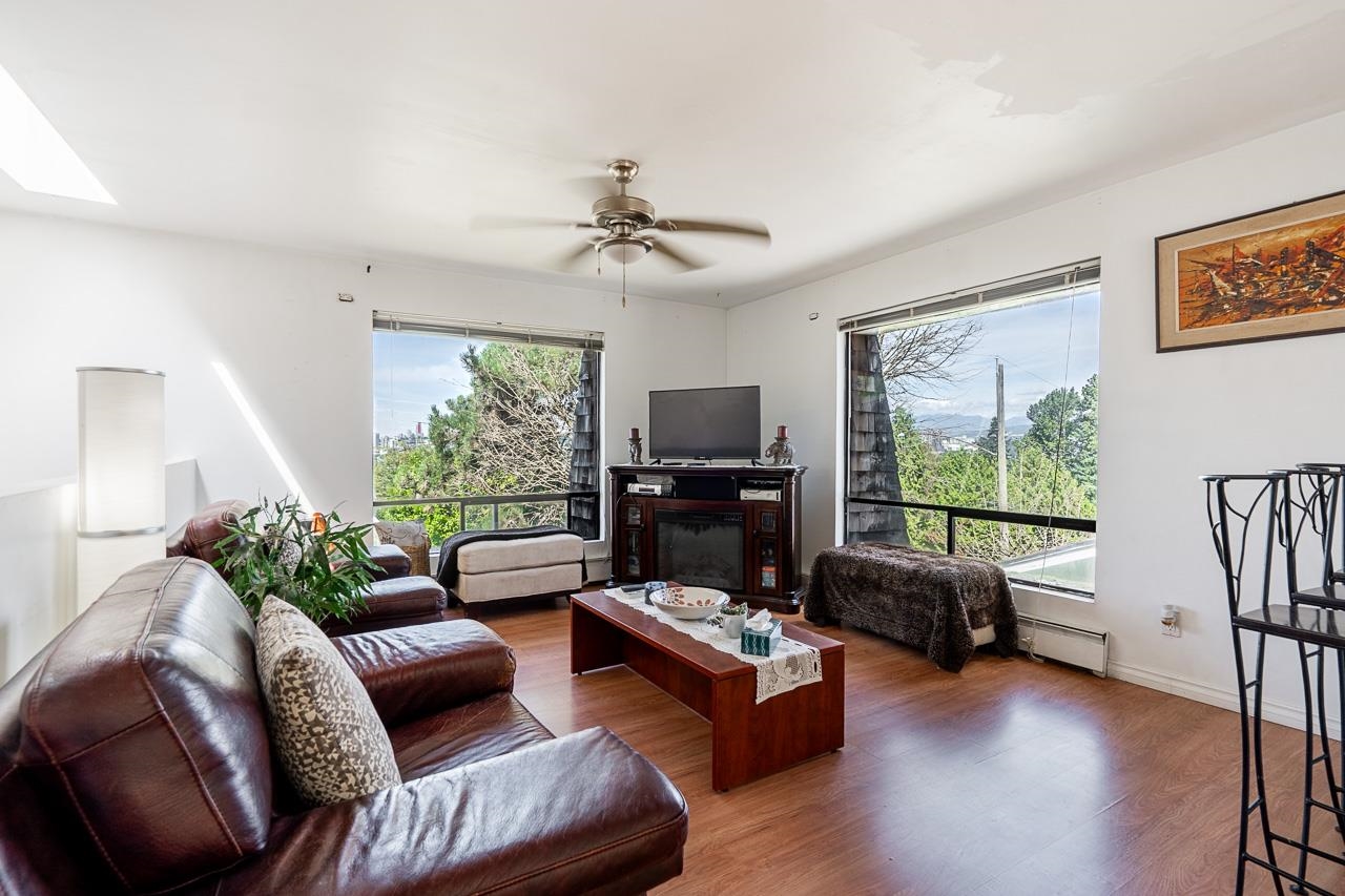 10956 128A STREET, Surrey BC V3T 3G2, R3152416, BC,
